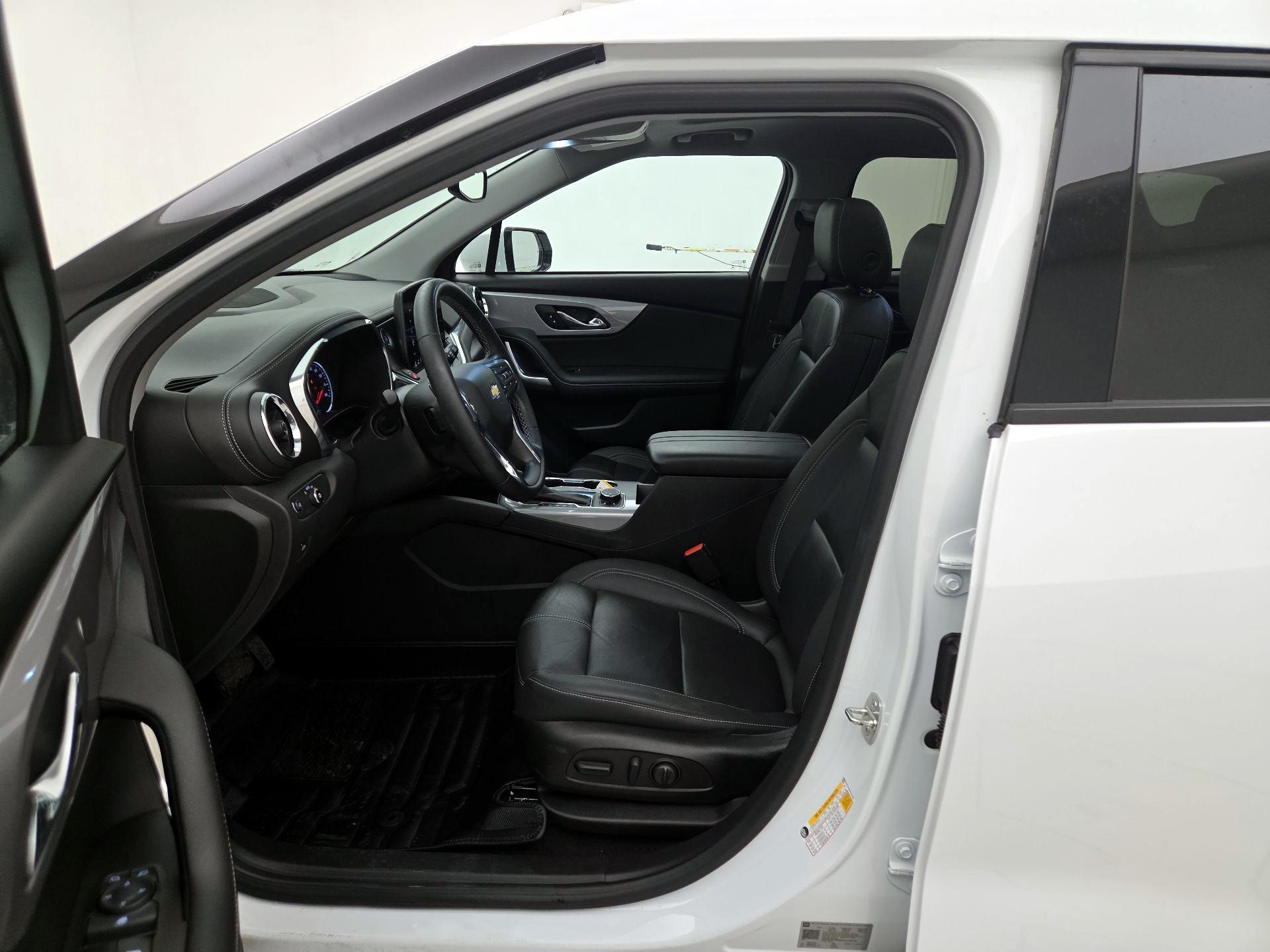 Thumbnail: 2023 Chevrolet Blazer - 11