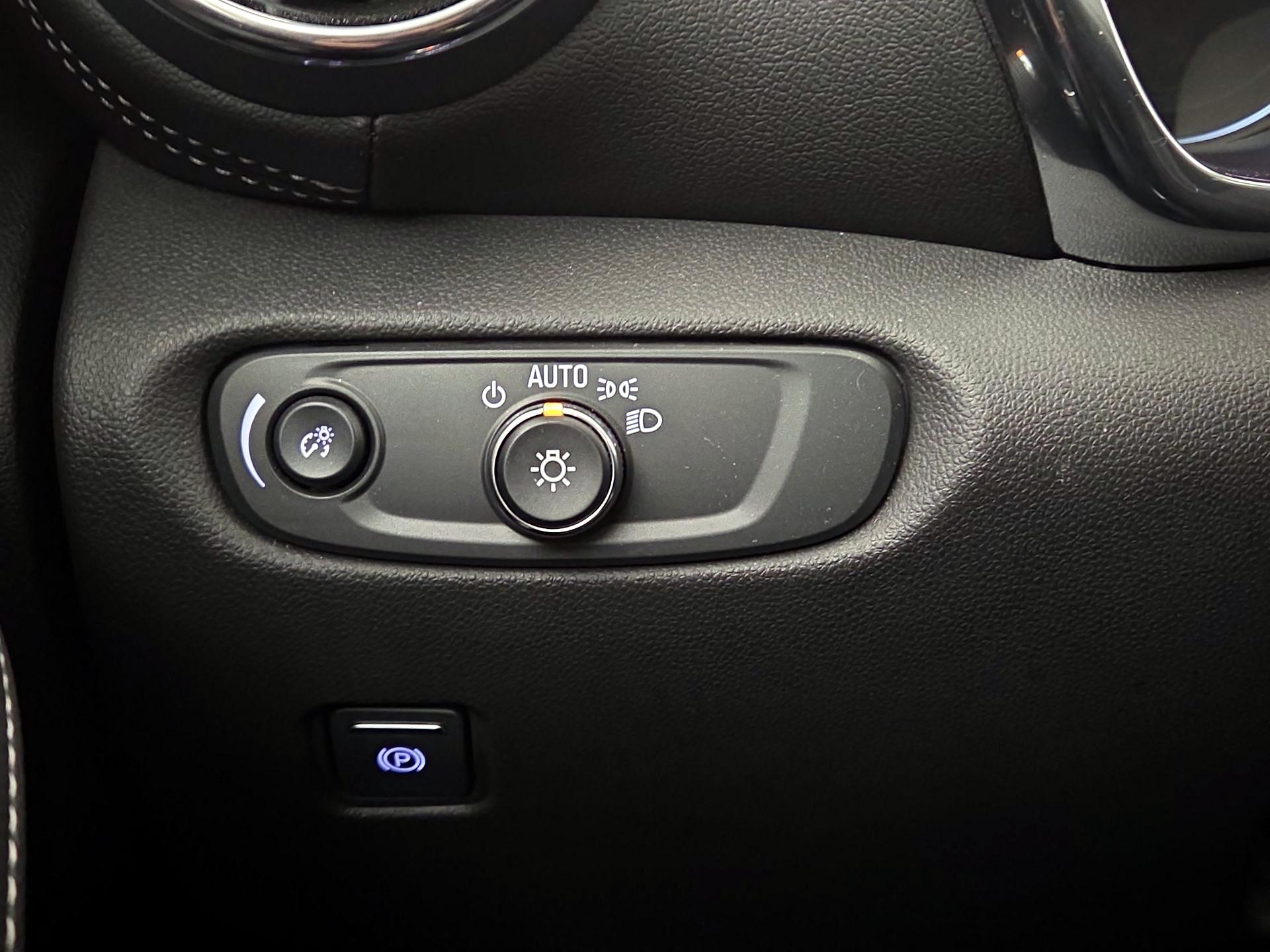 Thumbnail: 2023 Chevrolet Blazer - 13