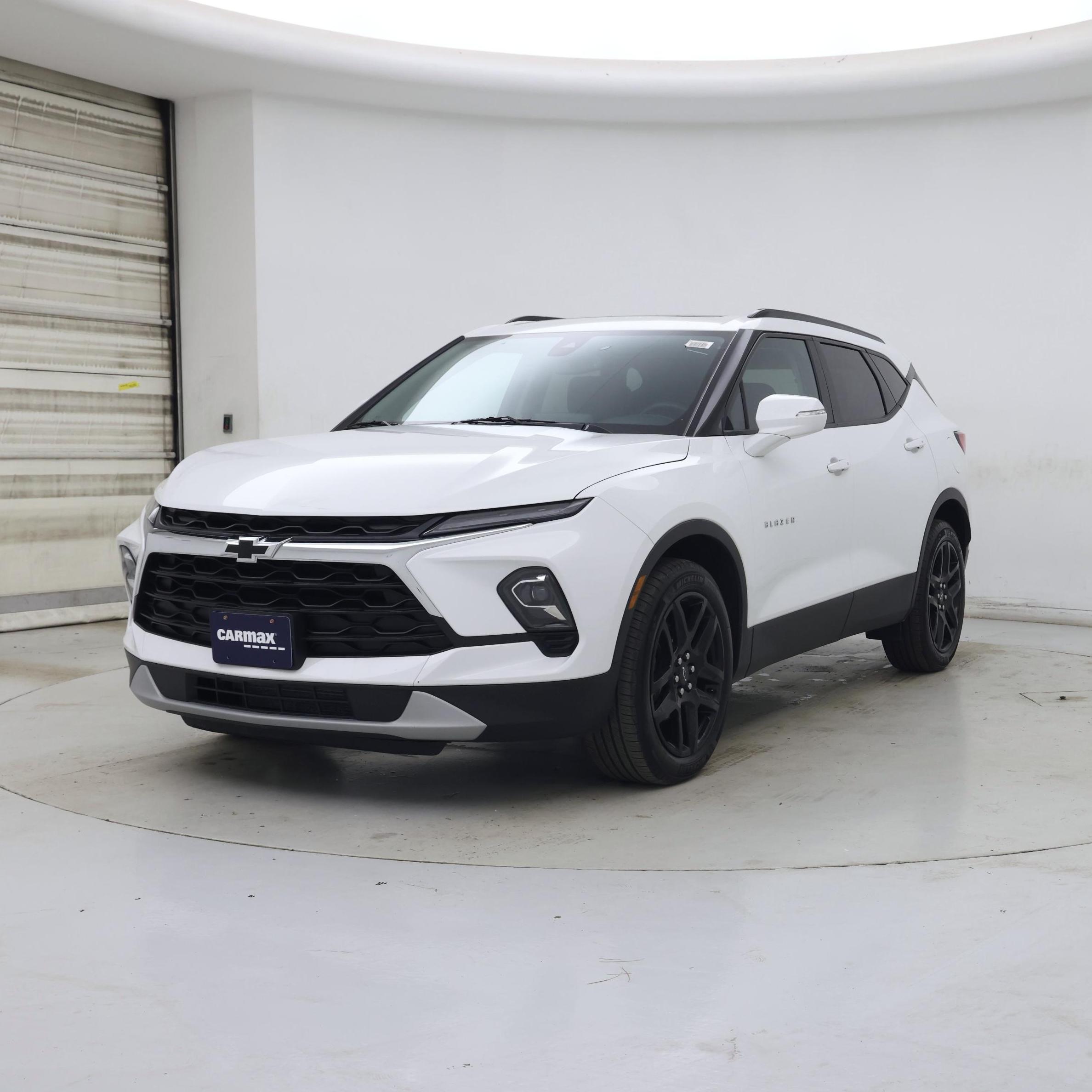 Thumbnail: 2023 Chevrolet Blazer - 4