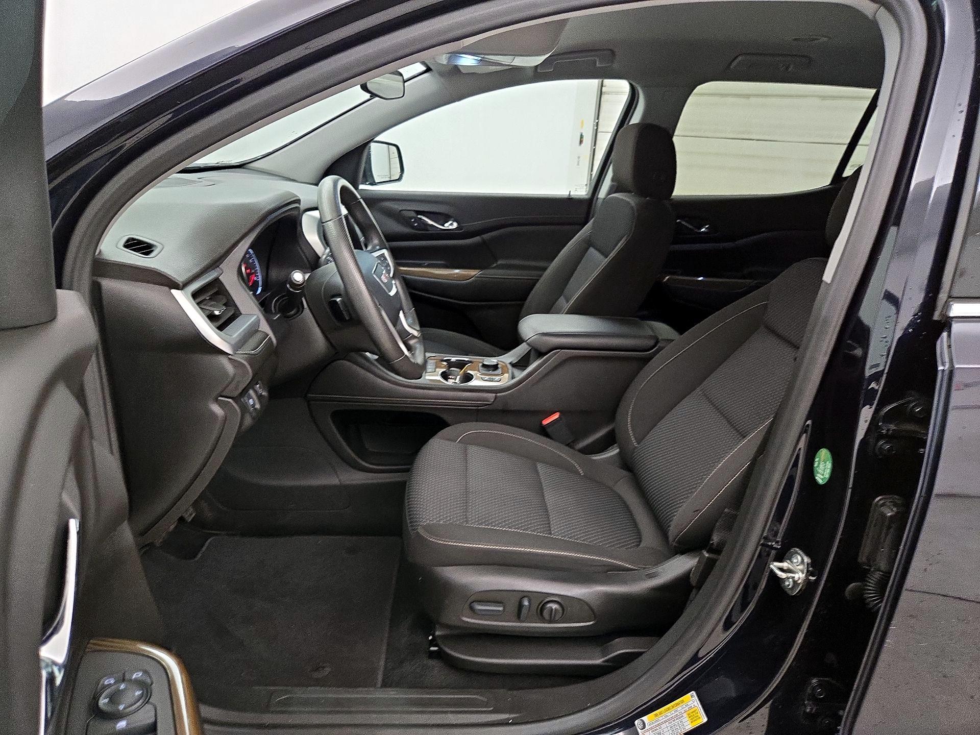 Thumbnail: 2022 GMC Acadia - 11