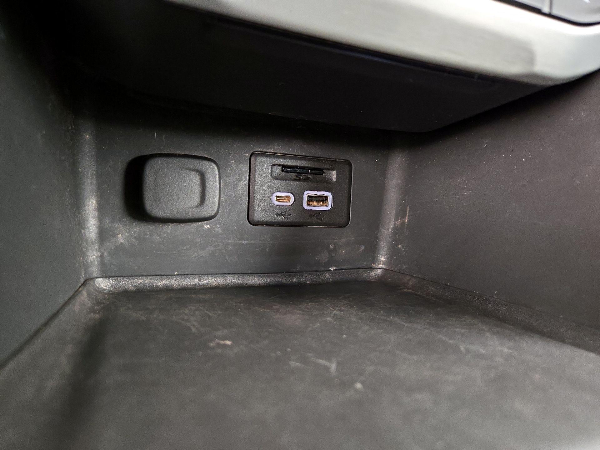 Thumbnail: 2022 GMC Acadia - 18