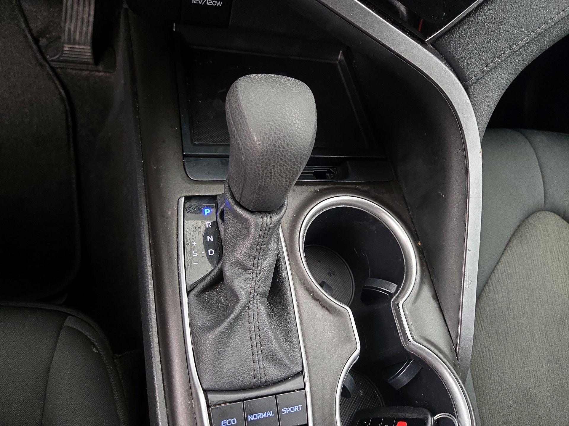 Thumbnail: 2023 Toyota Camry - 17