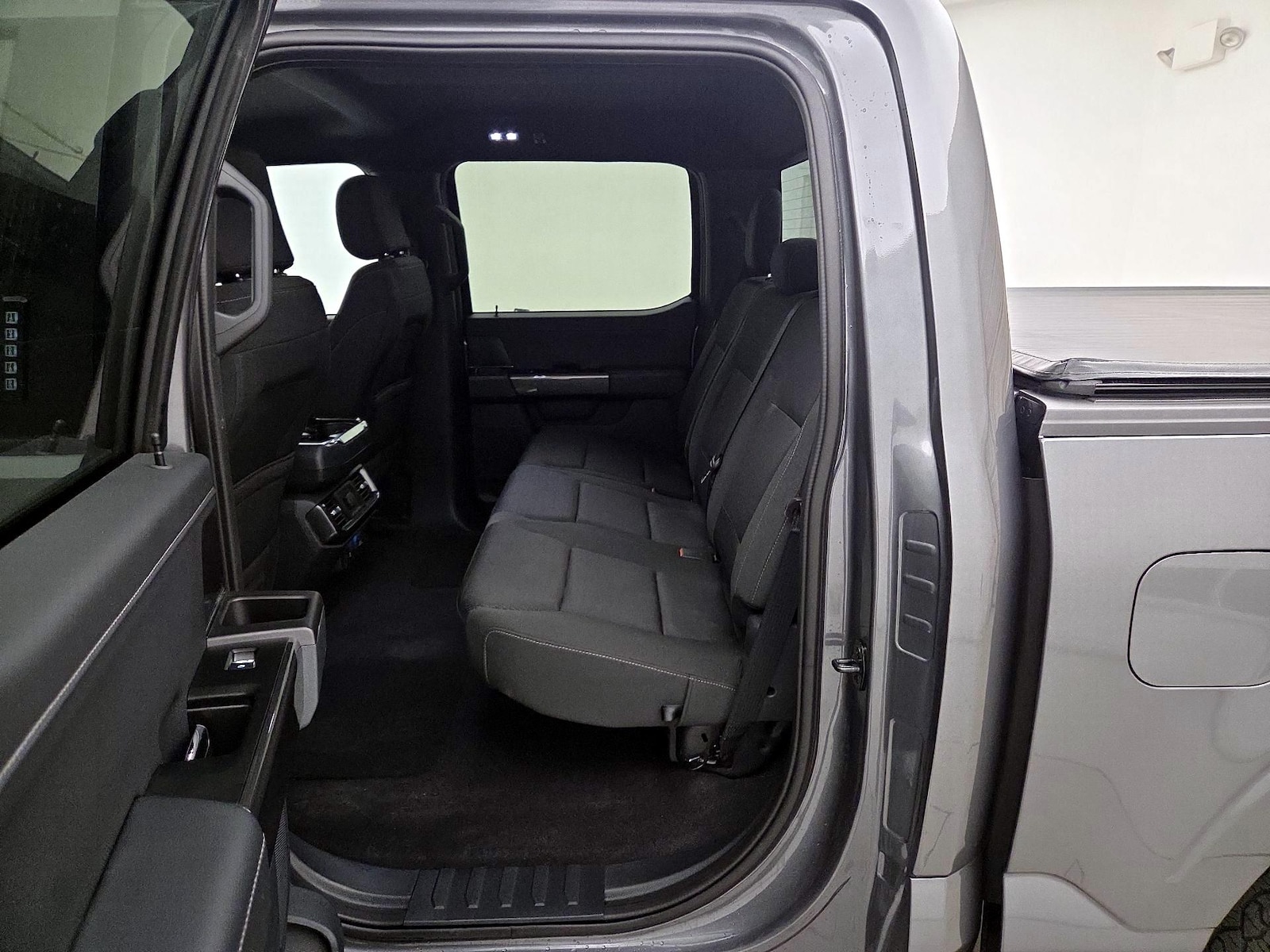 2023 Ford F-150 XLT - Photo 21