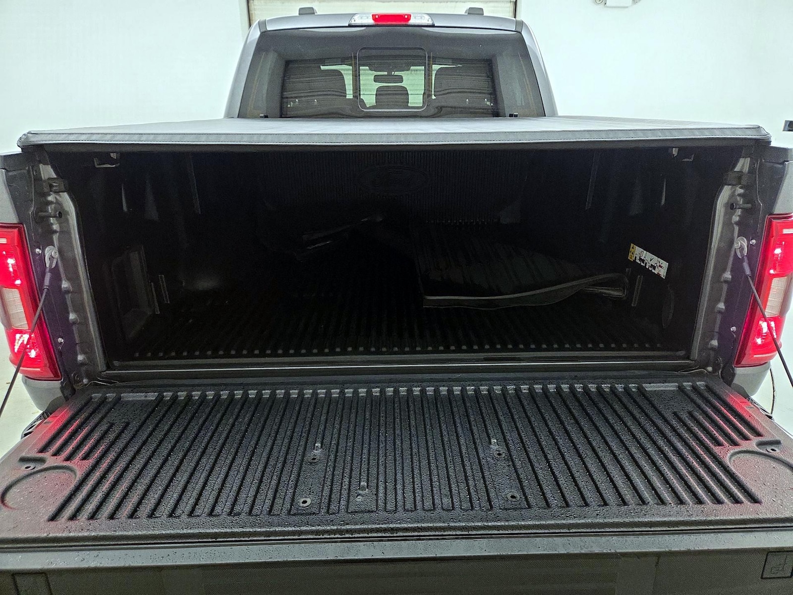 2023 Ford F-150 XLT - Photo 22