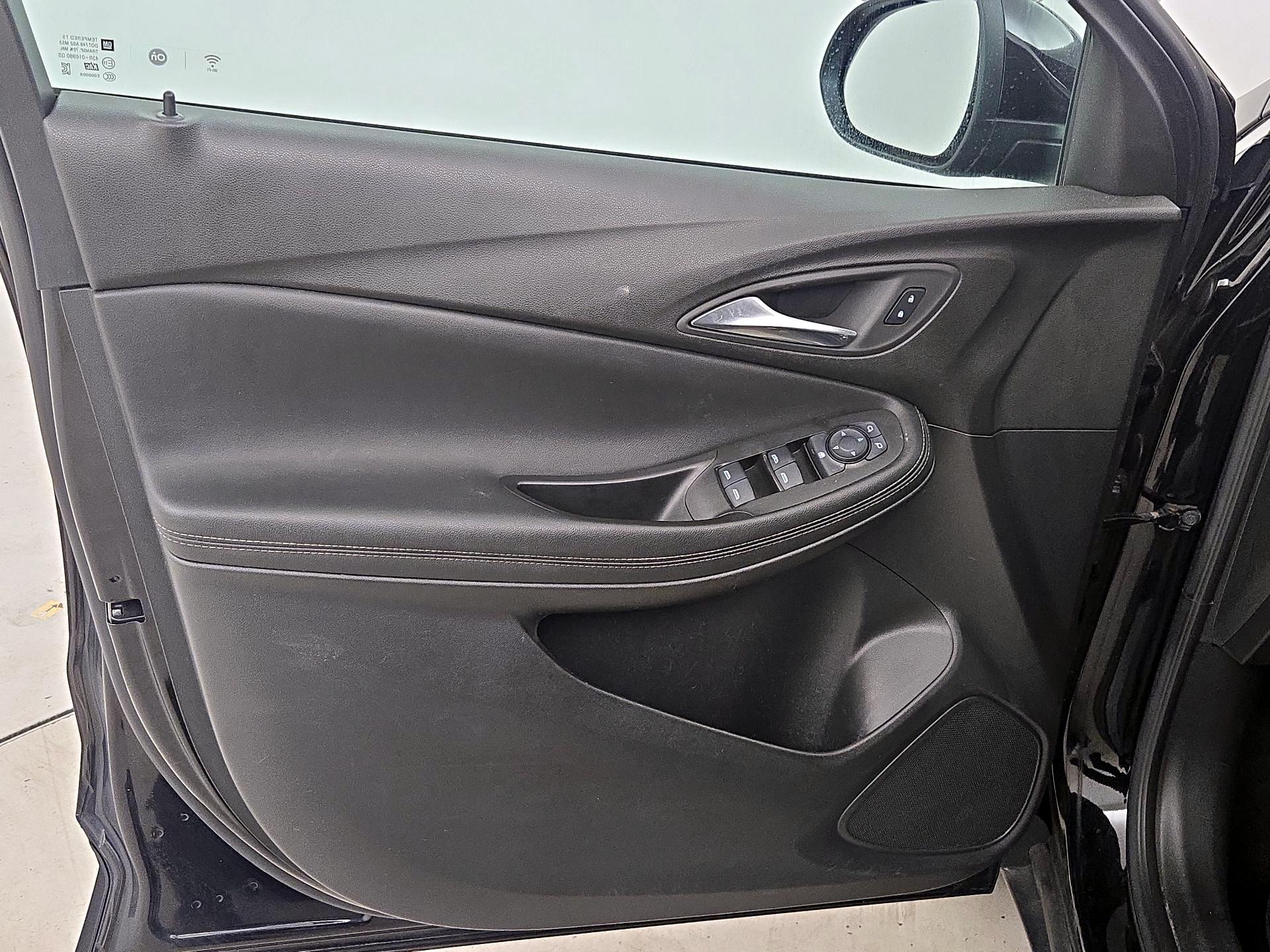 Thumbnail: 2023 Buick Encore GX - 12