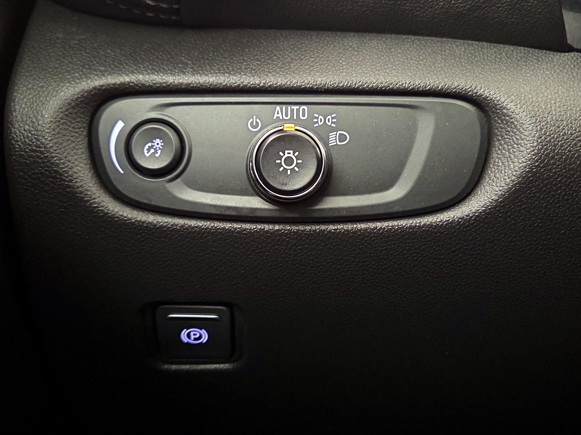 Thumbnail: 2023 Chevrolet Blazer - 13