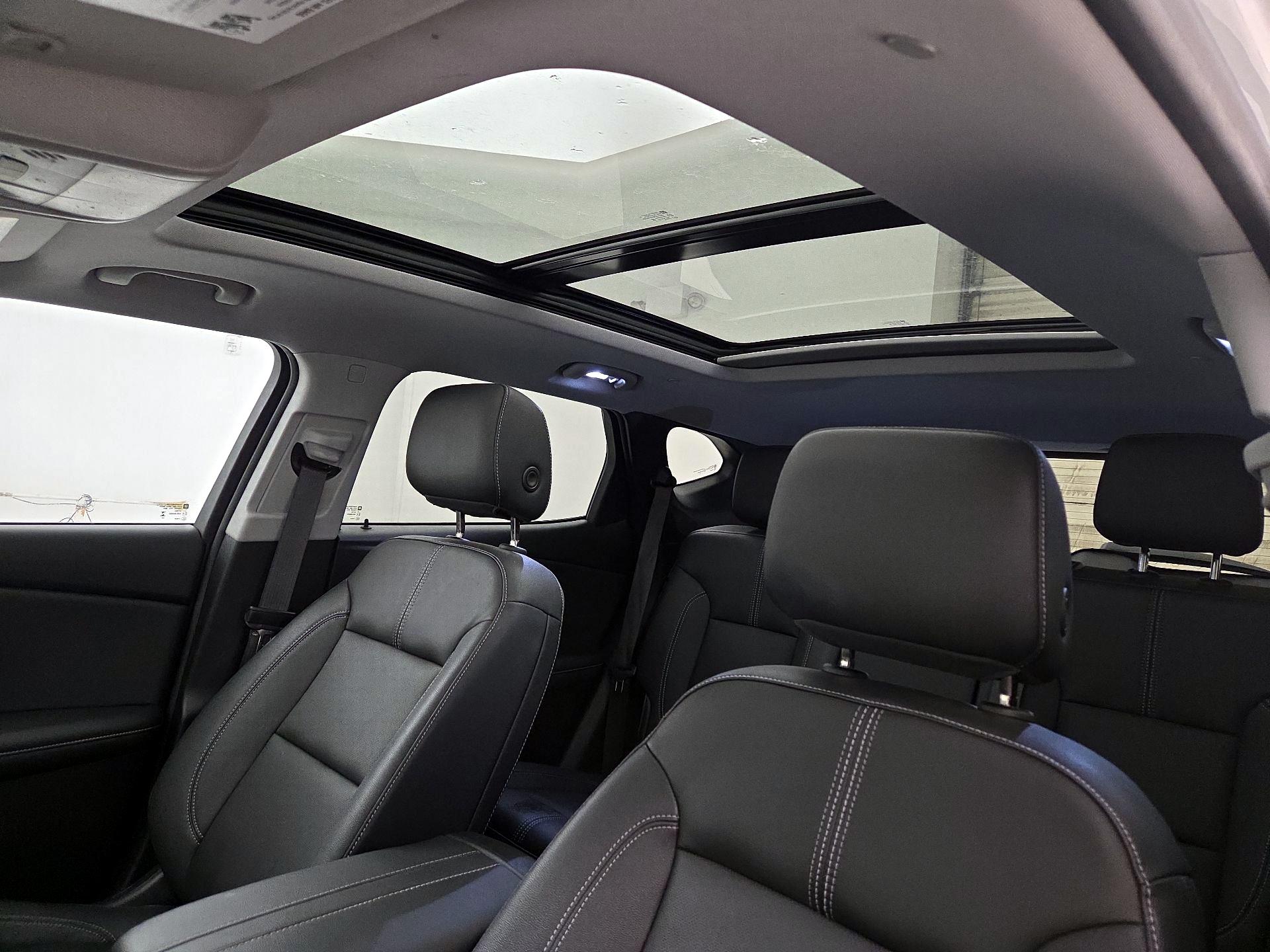 Thumbnail: 2023 Chevrolet Blazer - 20