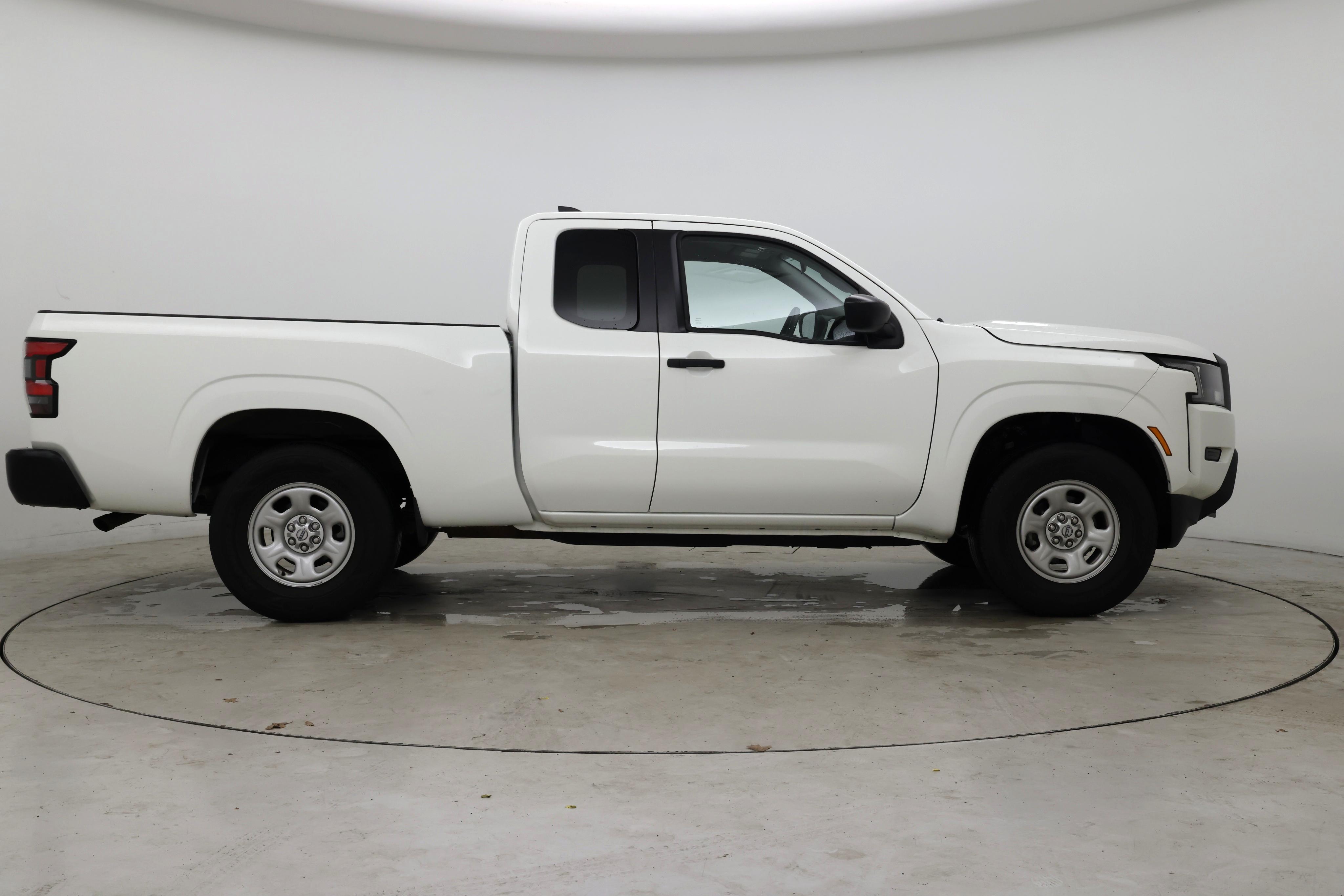 Thumbnail: 2022 Nissan Frontier - 7