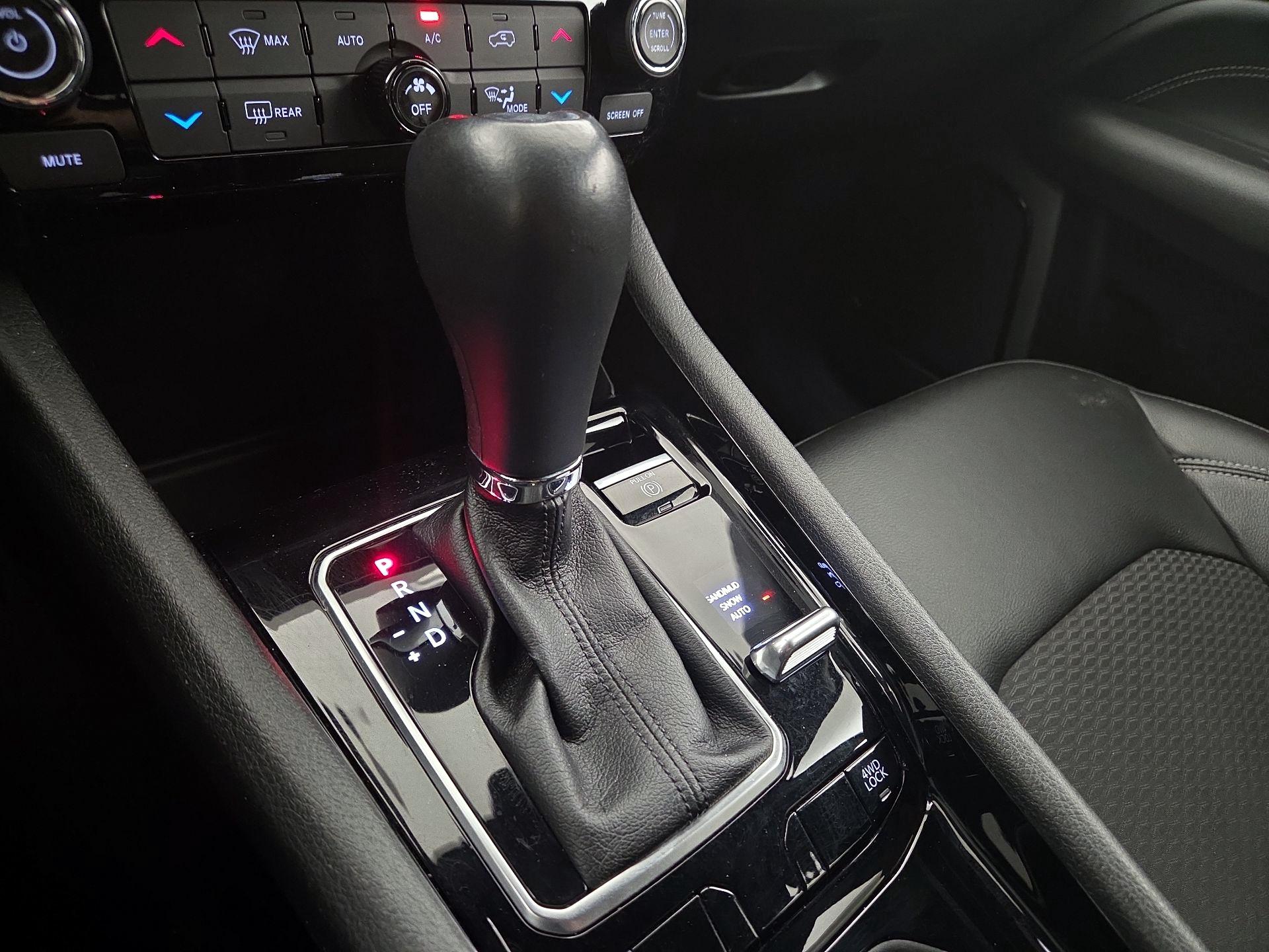 Thumbnail: 2023 Jeep Compass - 17