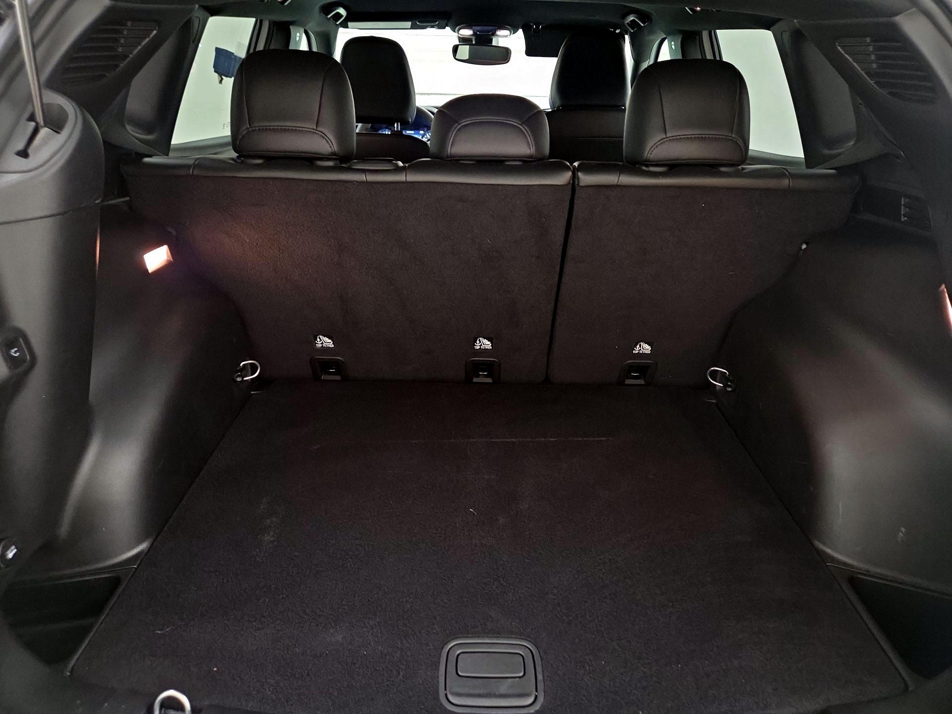 Thumbnail: 2023 Jeep Compass - 20