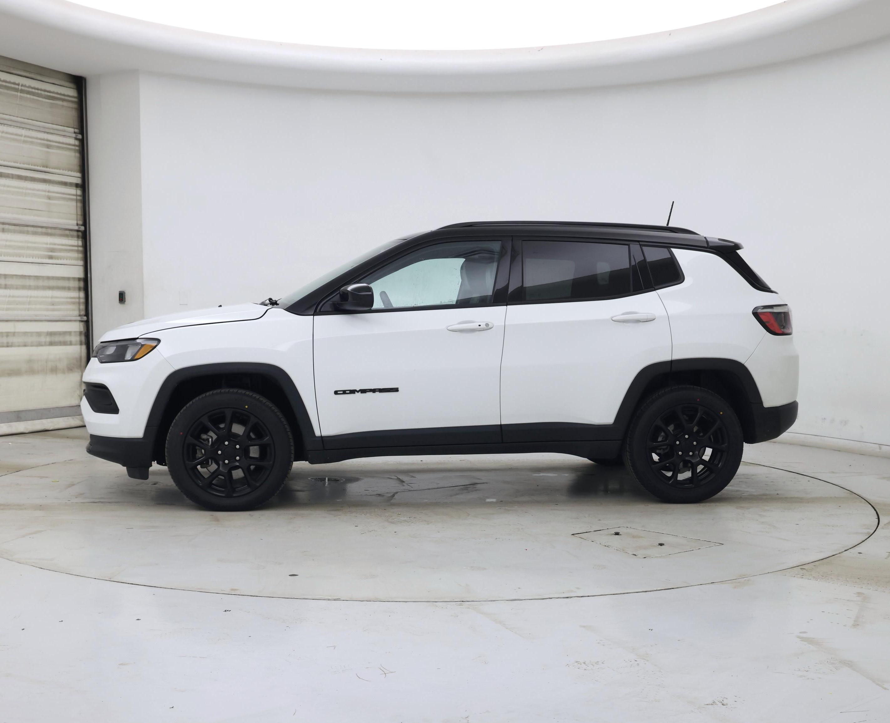 Thumbnail: 2023 Jeep Compass - 3