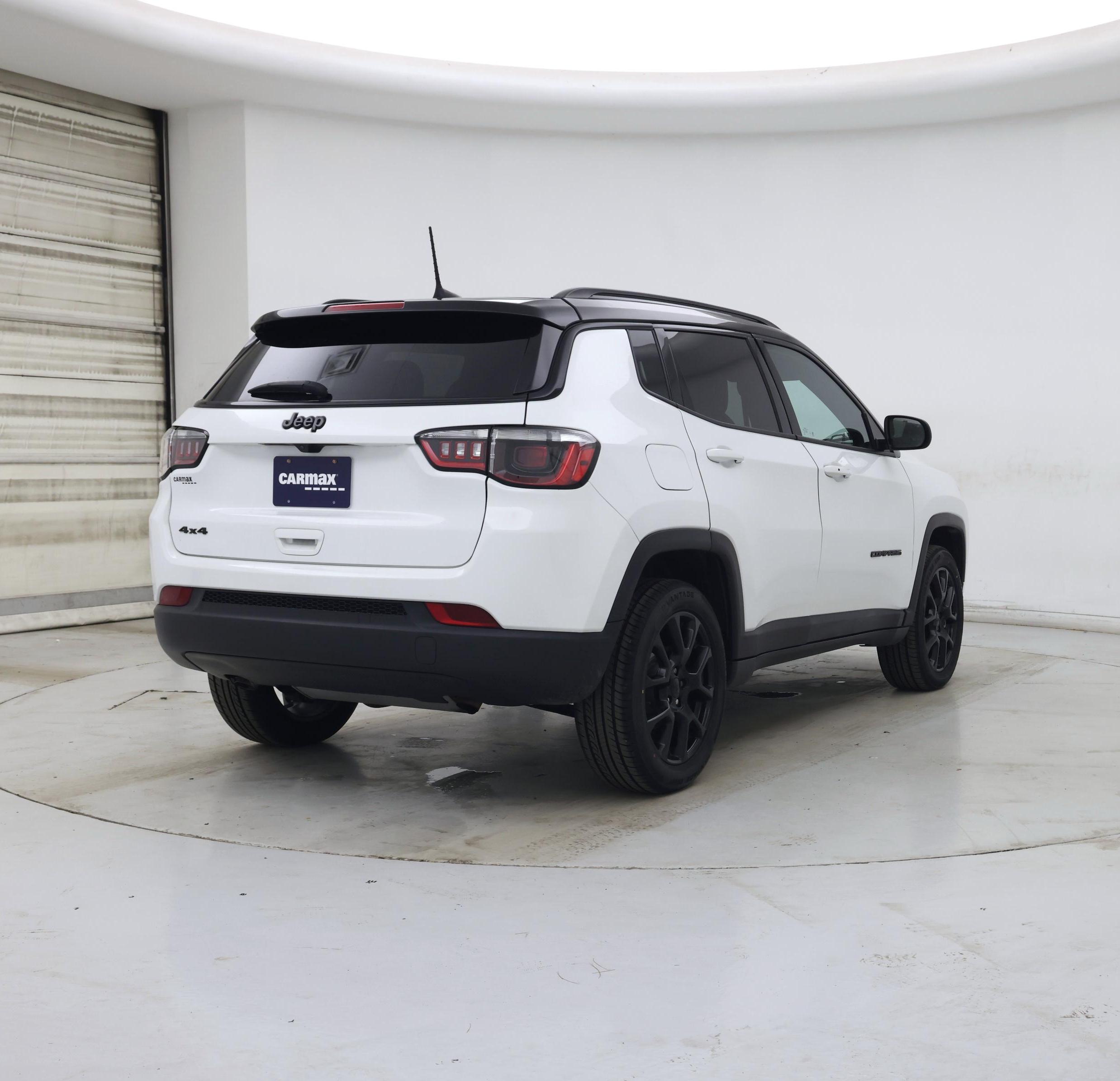 Thumbnail: 2023 Jeep Compass - 8