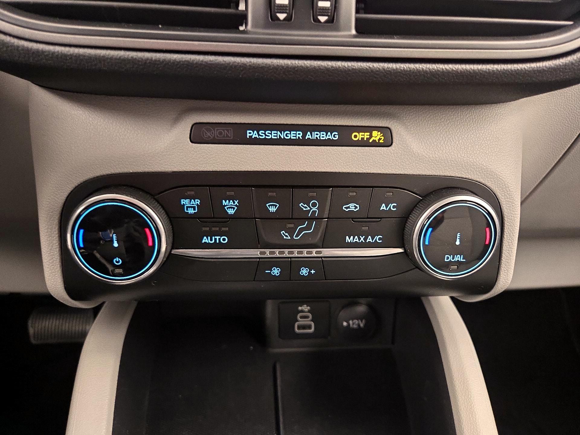 Thumbnail: 2024 Ford Escape - 16