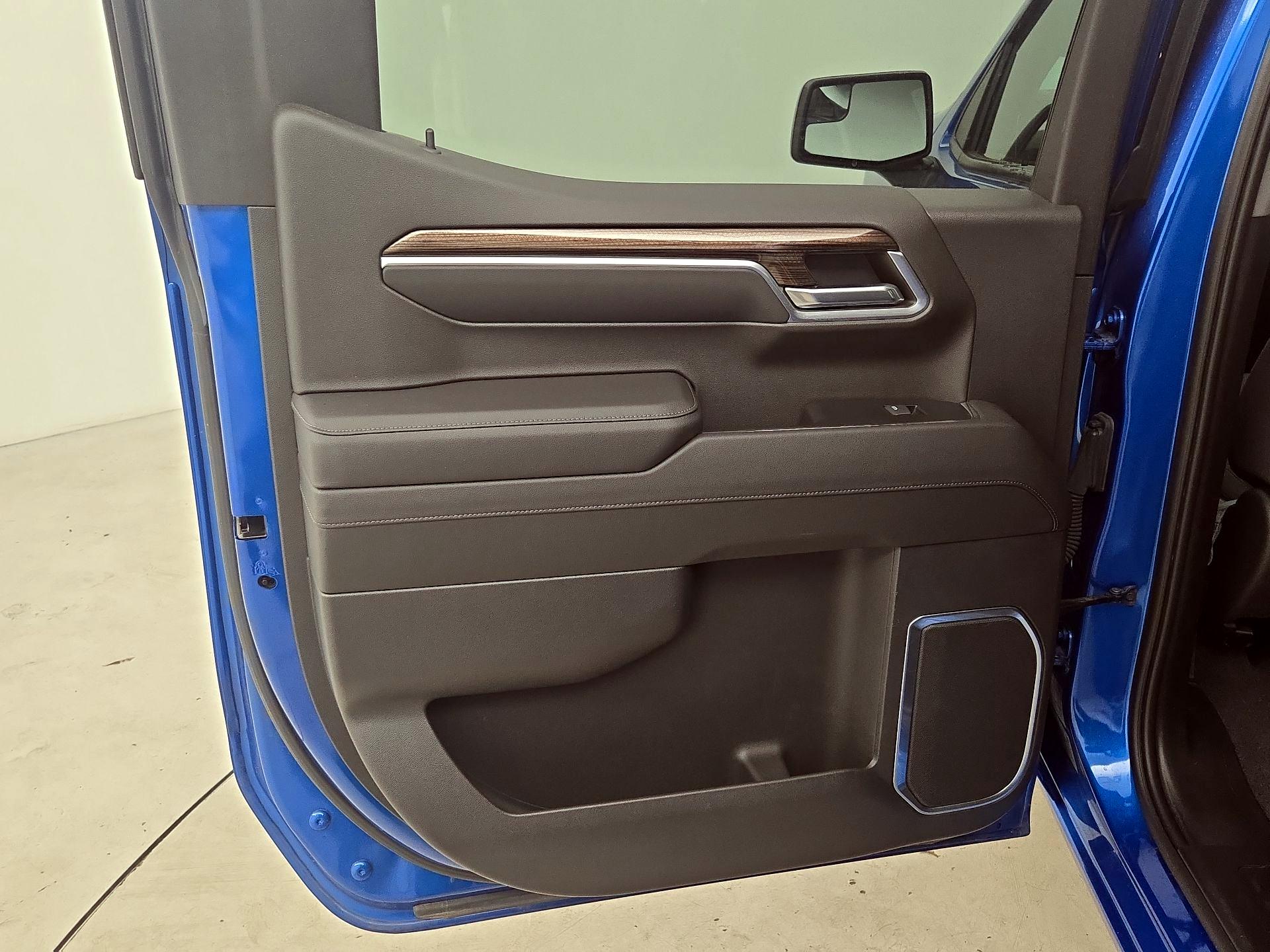 Thumbnail: 2022 Chevrolet Silverado 1500 - 19