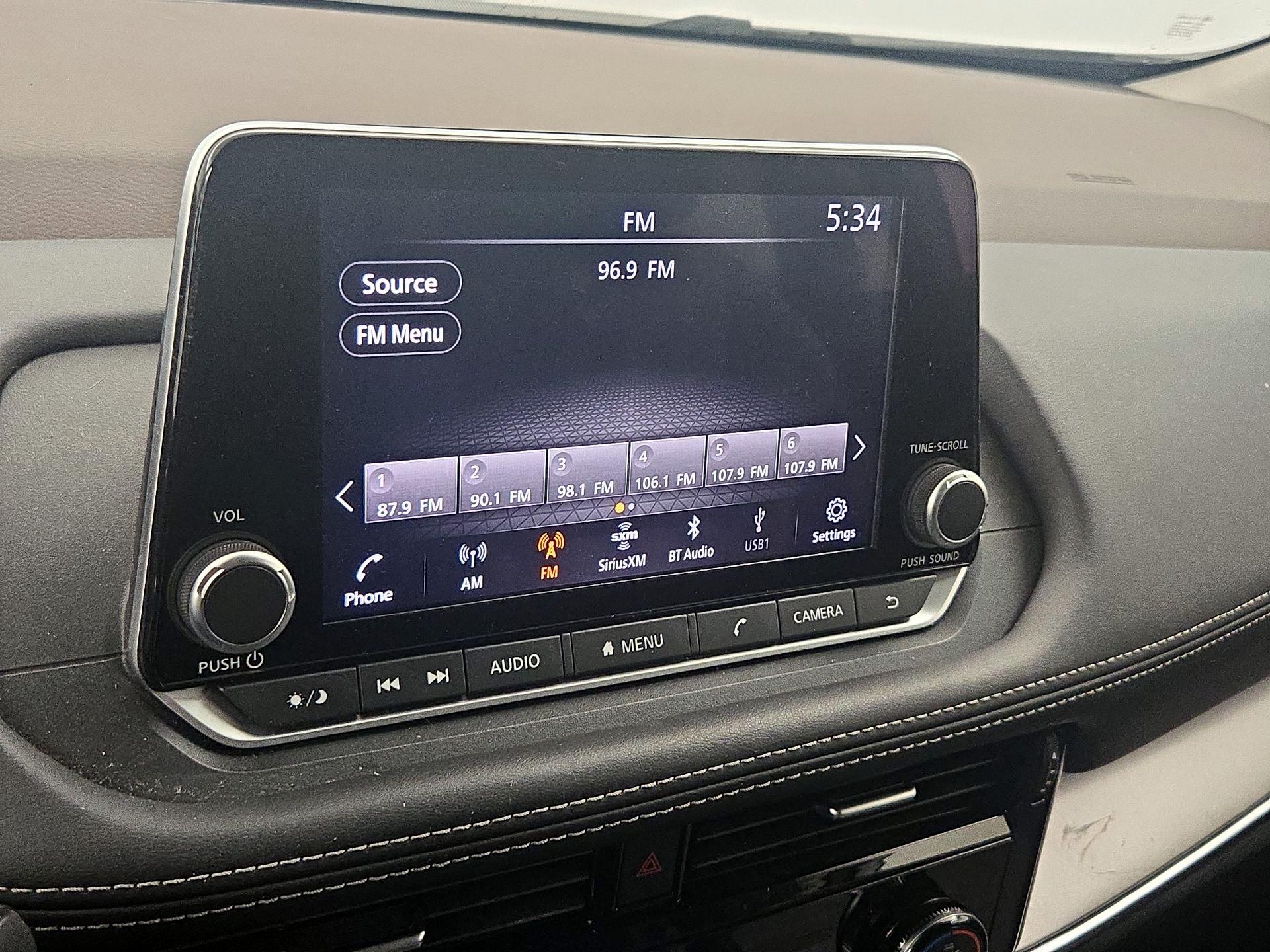 Thumbnail: 2022 Nissan Rogue - 15