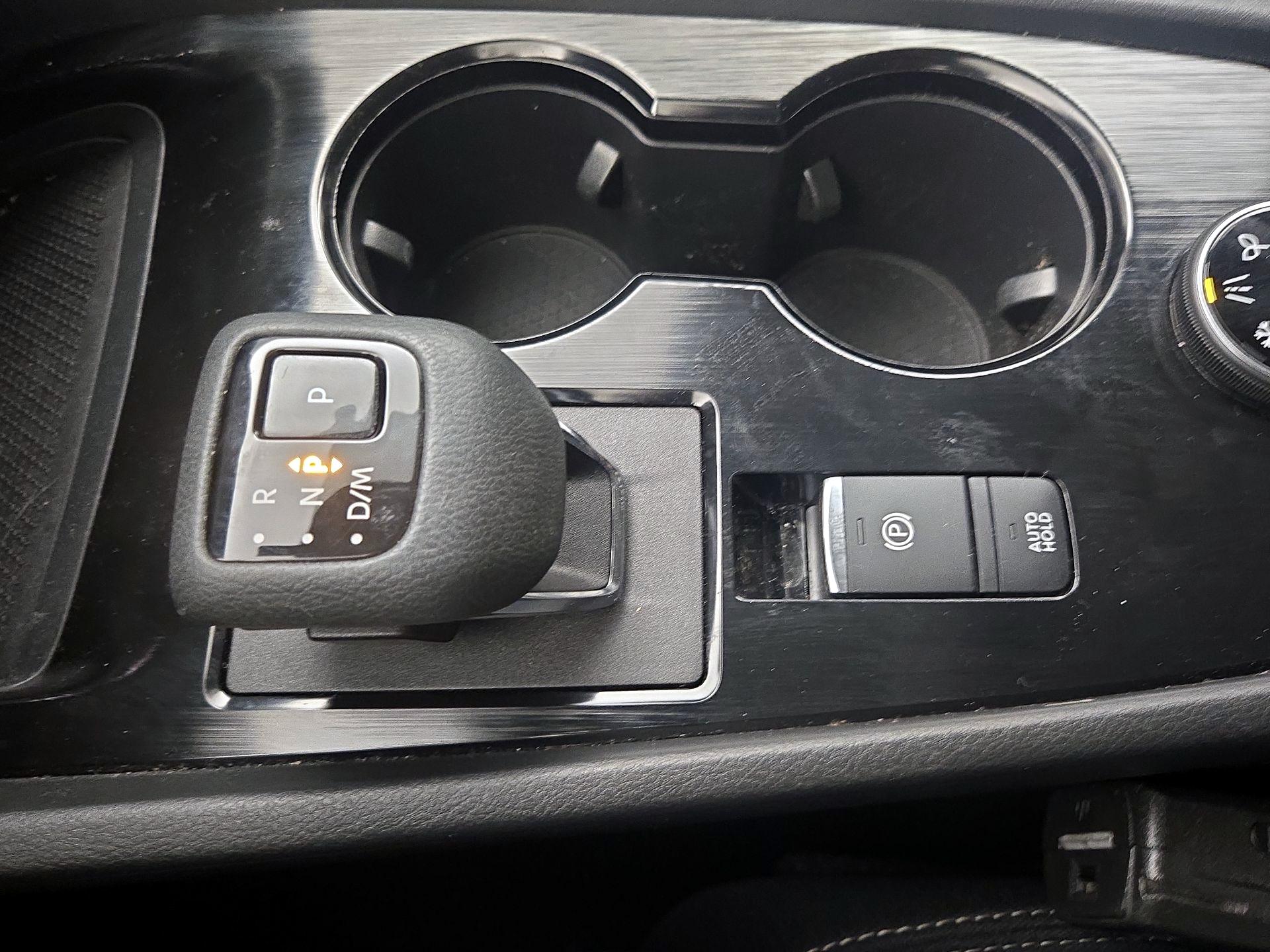 Thumbnail: 2022 Nissan Rogue - 17