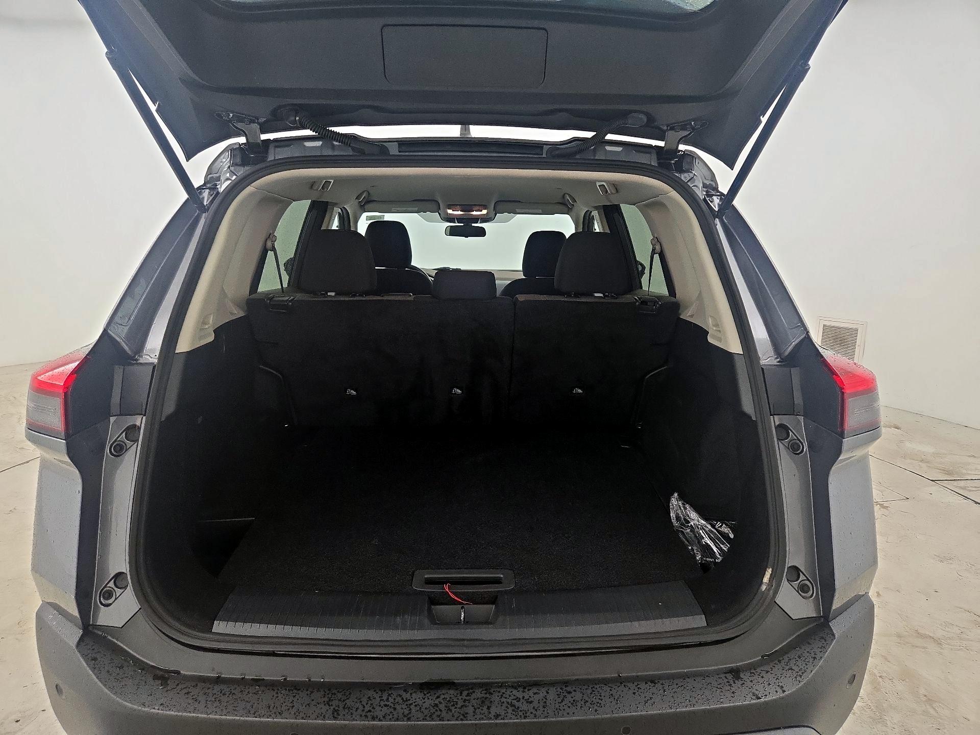 Thumbnail: 2022 Nissan Rogue - 20