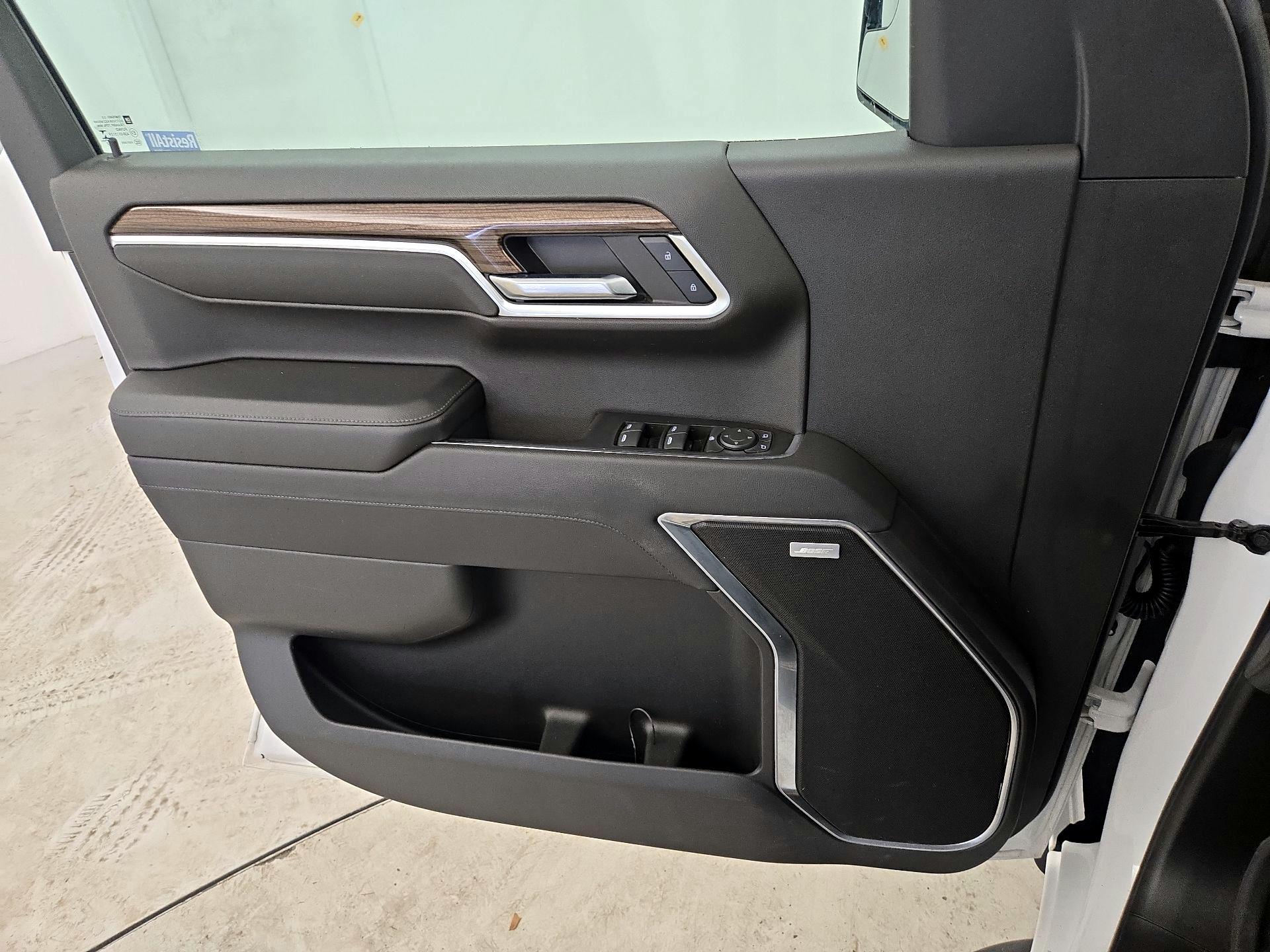 Thumbnail: 2022 Chevrolet Silverado 1500 - 12