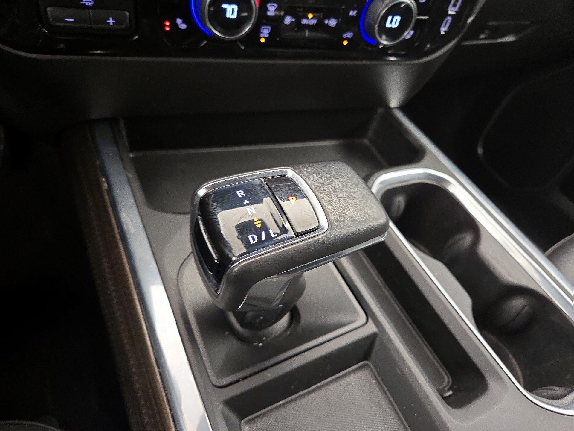 Thumbnail: 2022 Chevrolet Silverado 1500 - 17