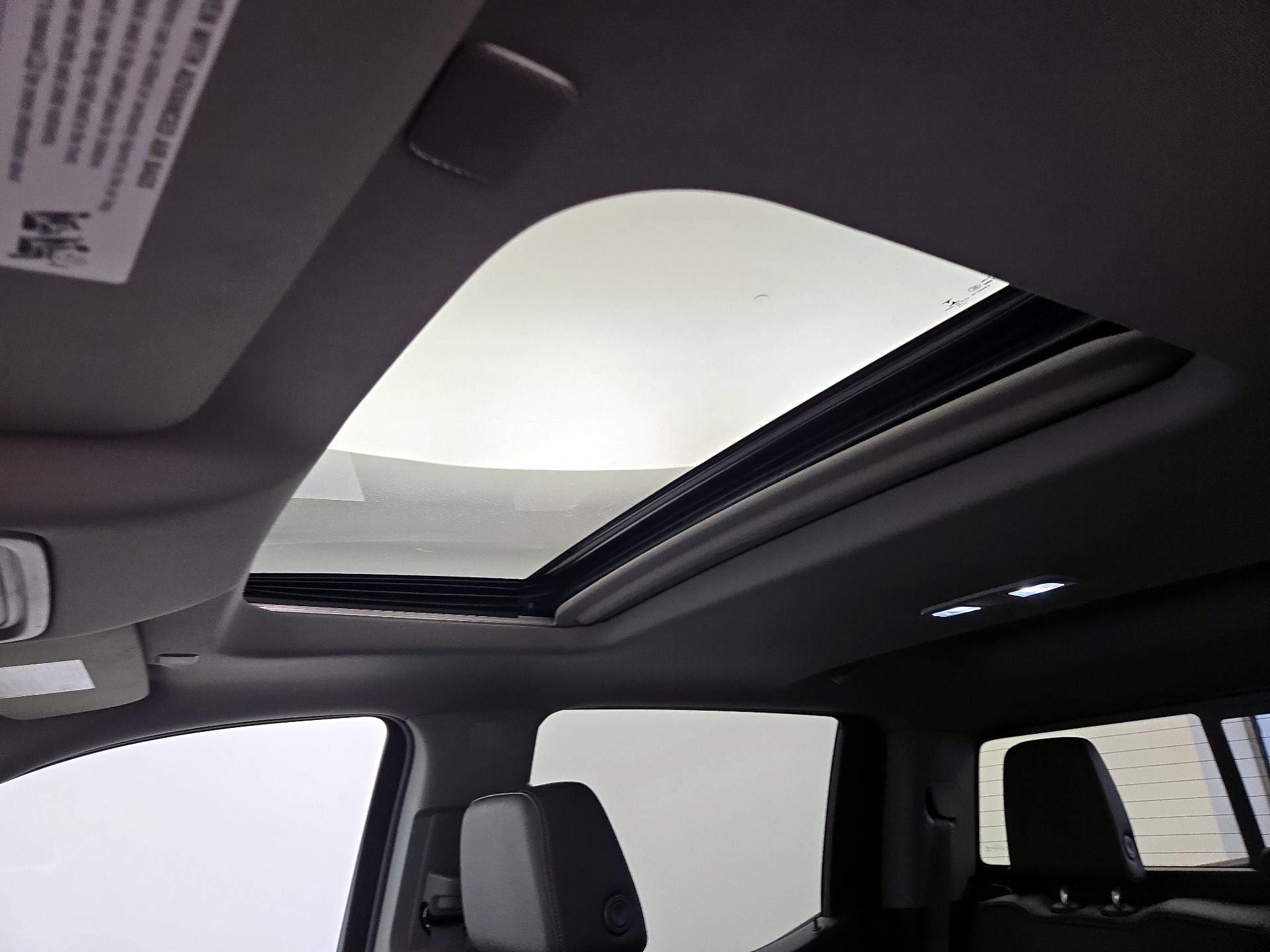 Thumbnail: 2022 Chevrolet Silverado 1500 - 19