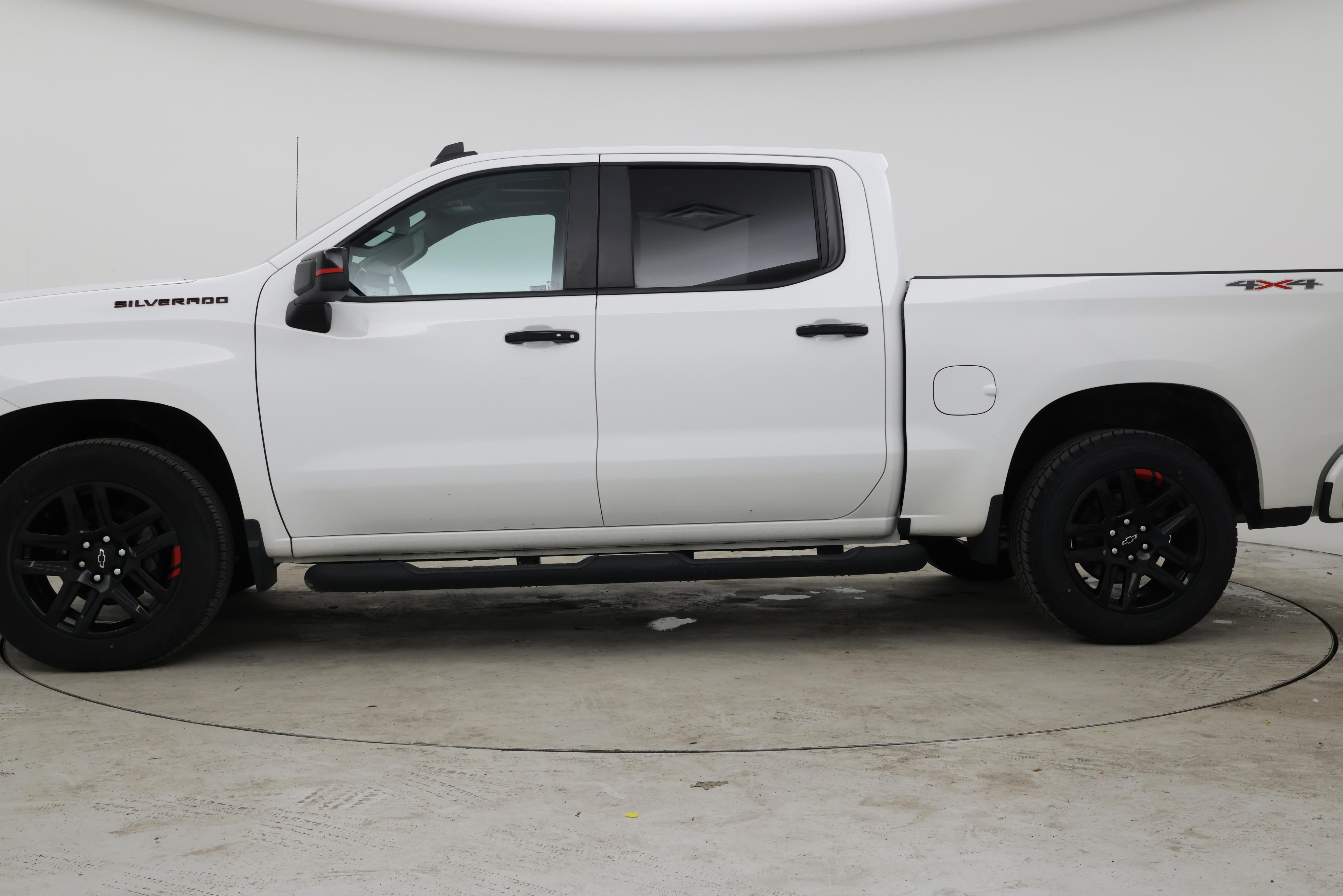 Thumbnail: 2022 Chevrolet Silverado 1500 - 3