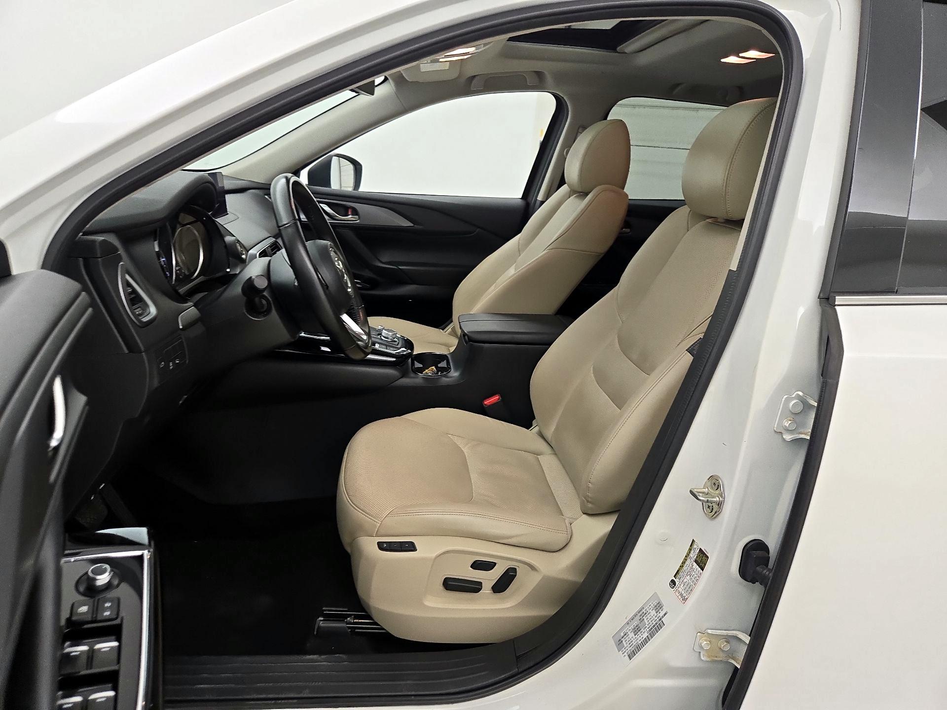 Thumbnail: 2023 Mazda CX-9 - 11