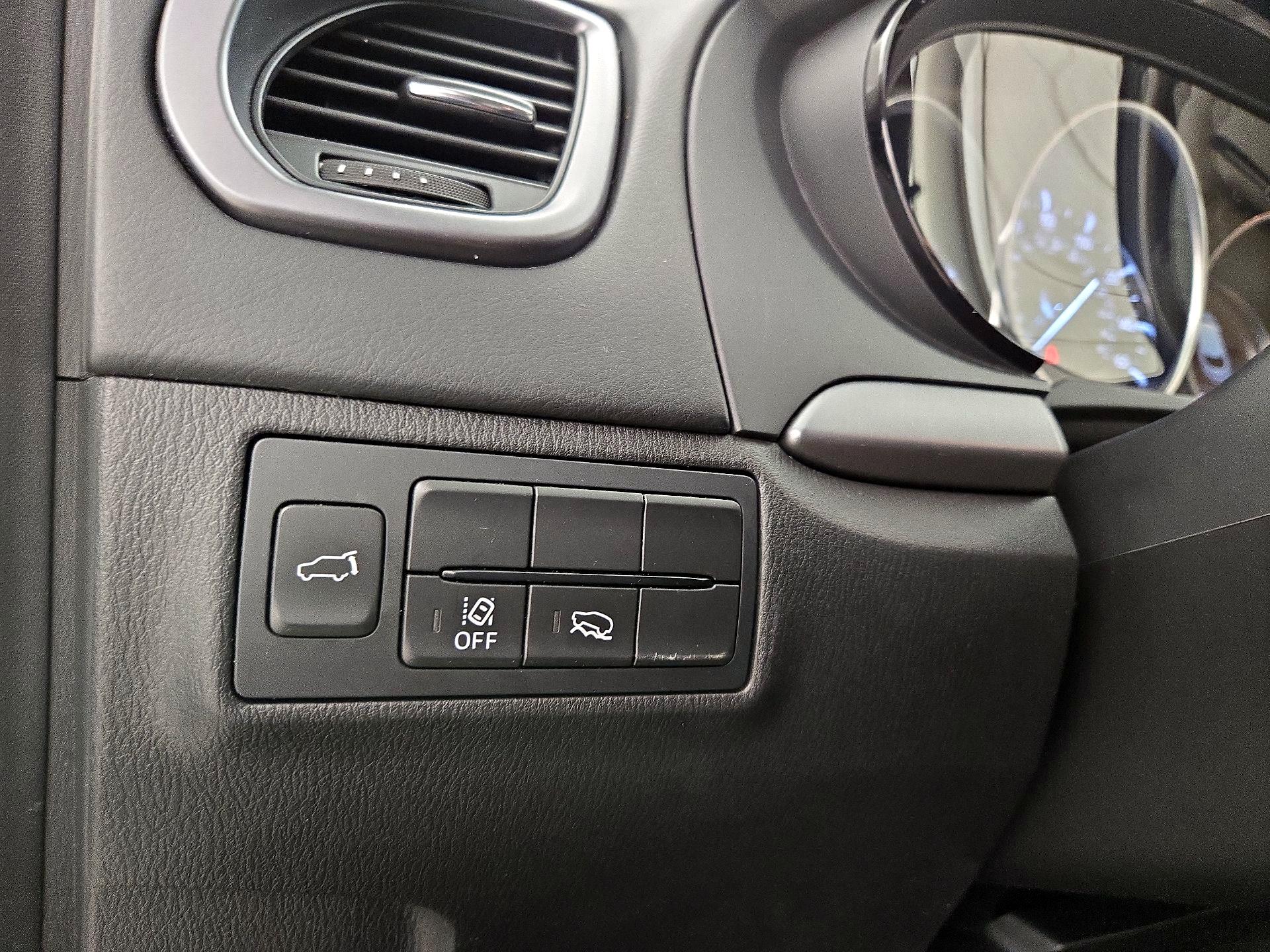 Thumbnail: 2023 Mazda CX-9 - 13