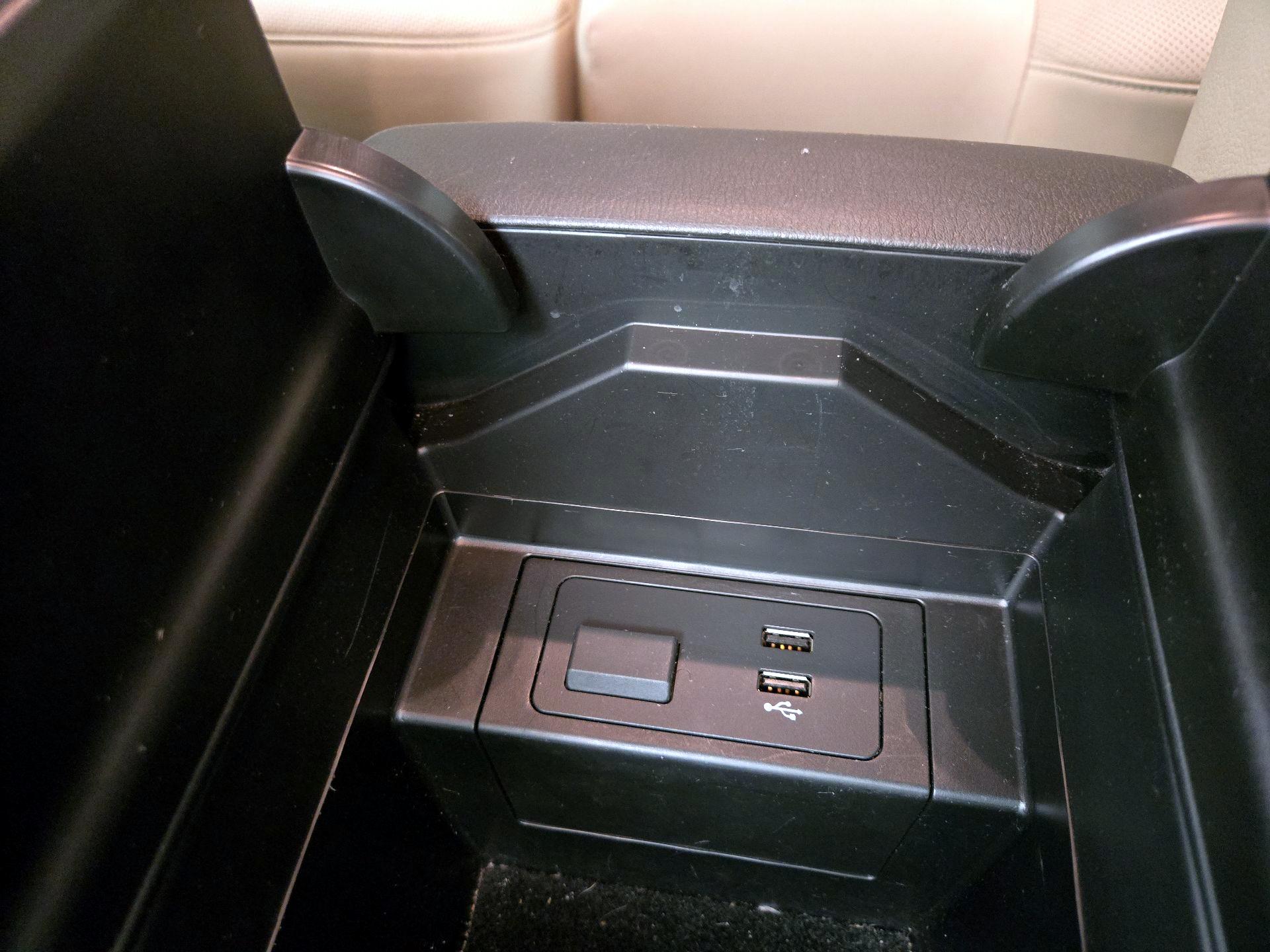 Thumbnail: 2023 Mazda CX-9 - 18