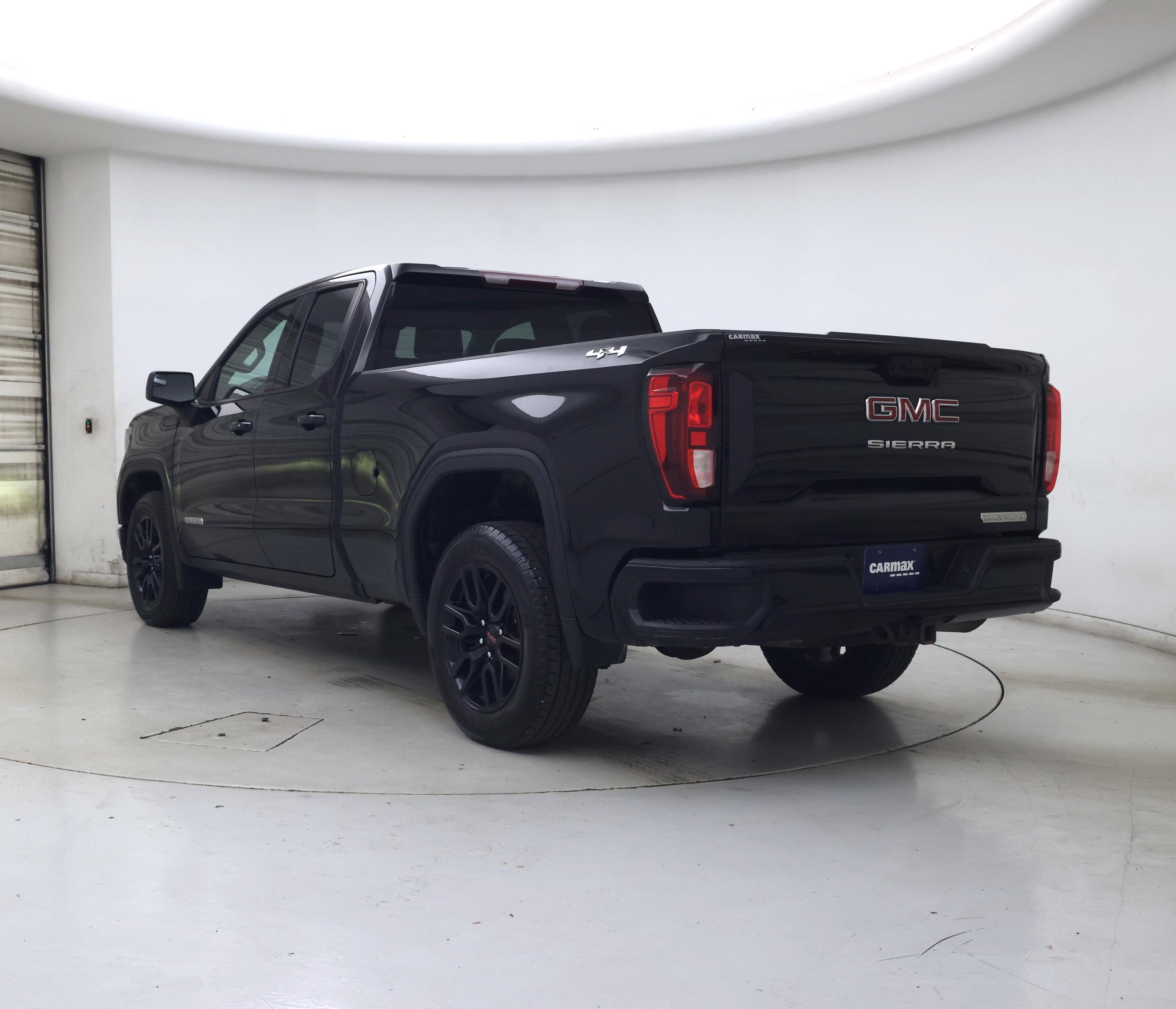 Thumbnail: 2023 GMC Sierra 1500 - 2