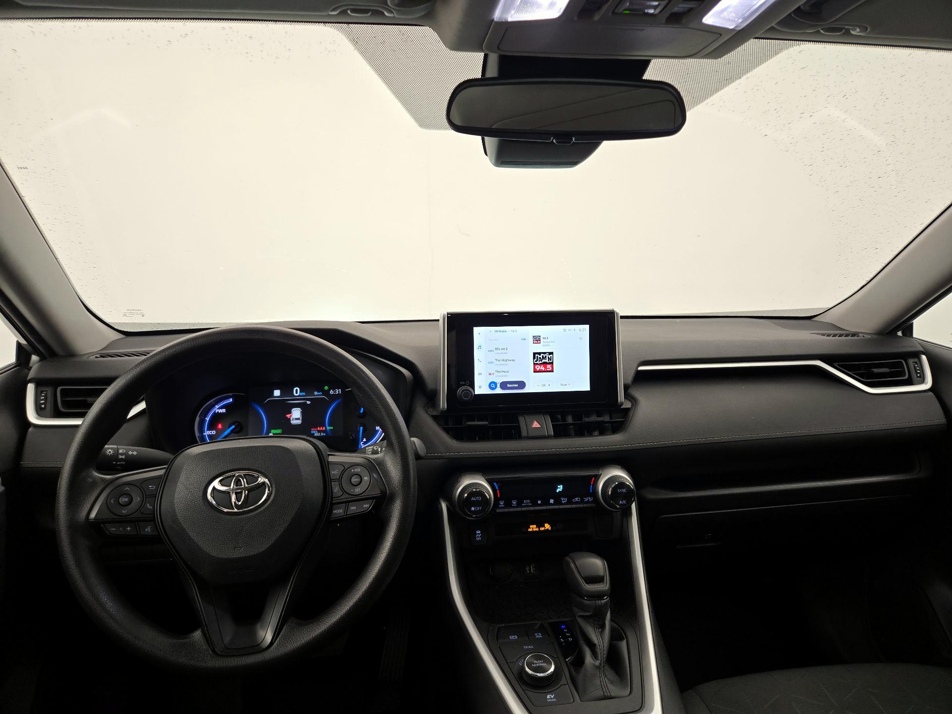 Thumbnail: 2023 Toyota RAV4 - 9