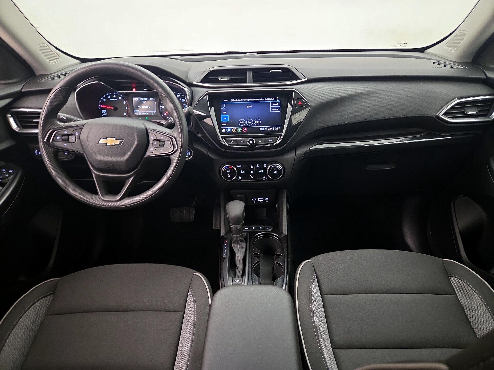 Thumbnail: 2023 Chevrolet TrailBlazer - 9