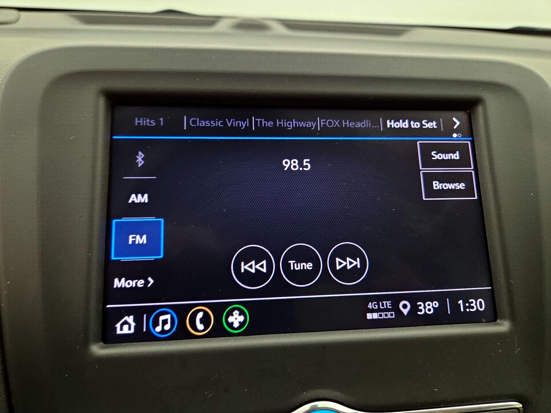 Thumbnail: 2023 Chevrolet Equinox - 15