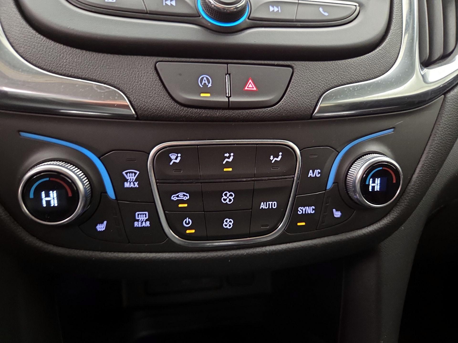 Thumbnail: 2023 Chevrolet Equinox - 16