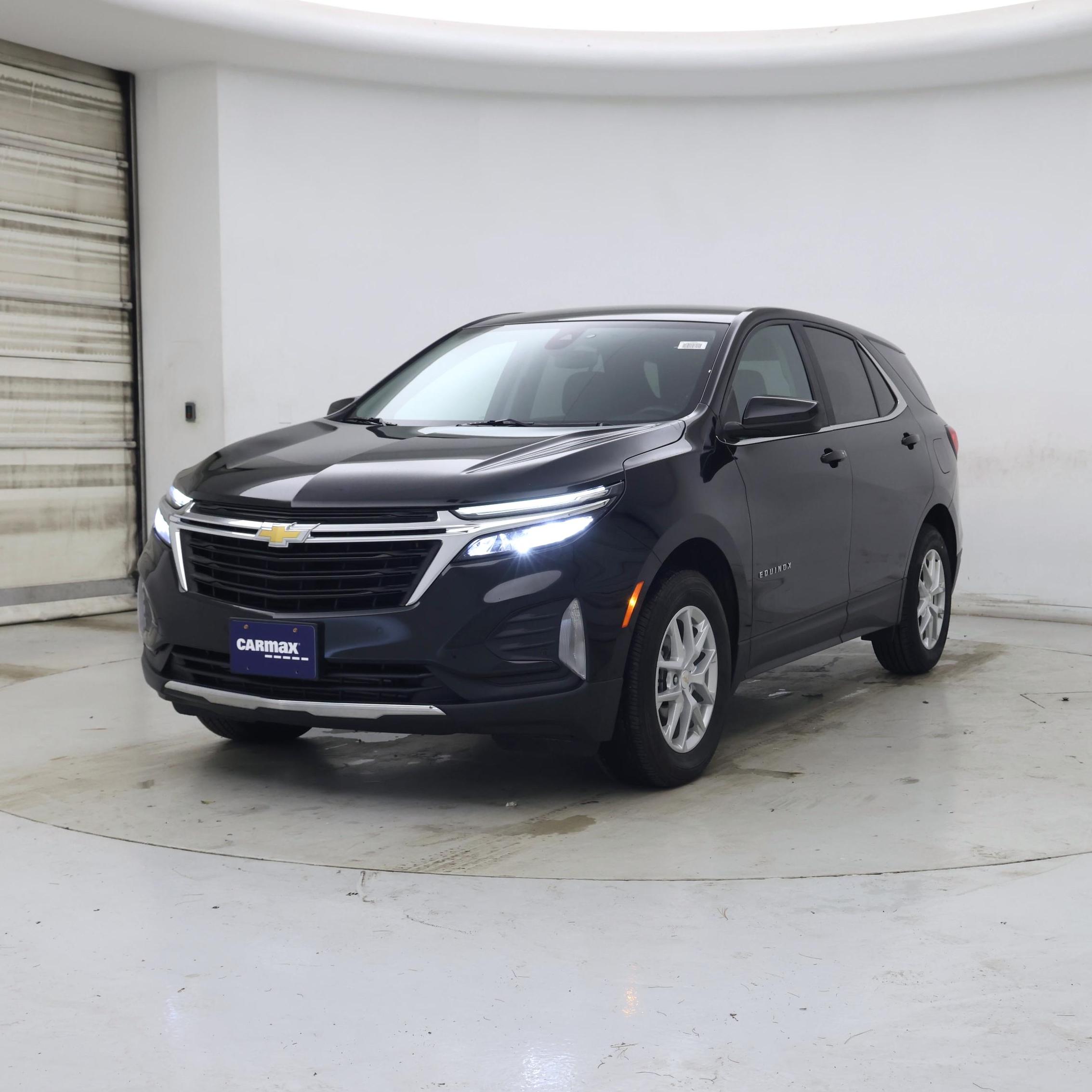 Thumbnail: 2023 Chevrolet Equinox - 4