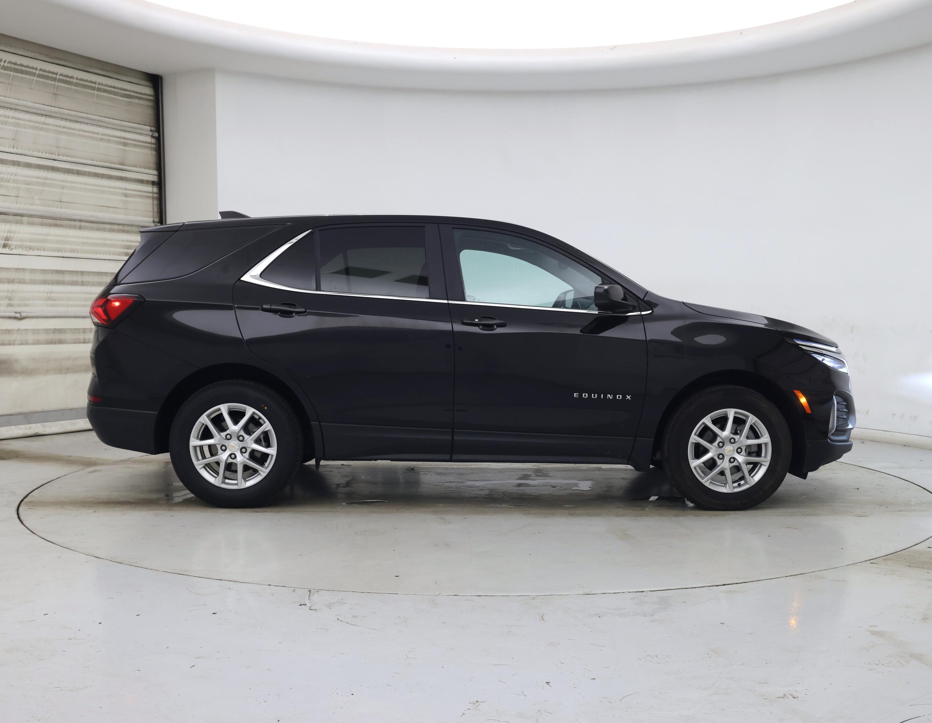 Thumbnail: 2023 Chevrolet Equinox - 7