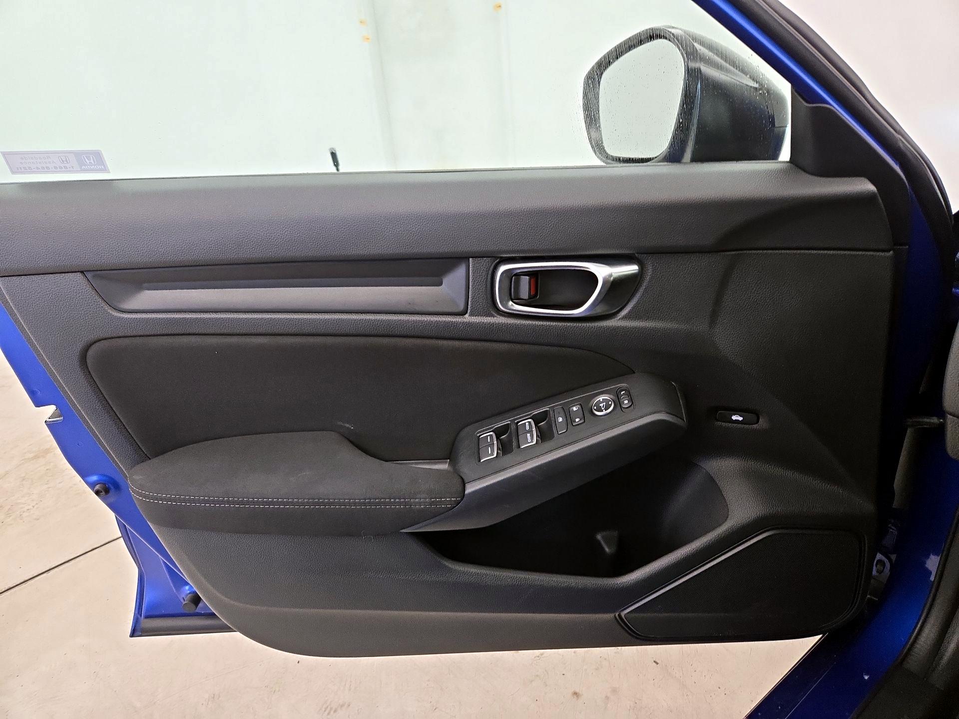 Thumbnail: 2023 Honda Civic - 12