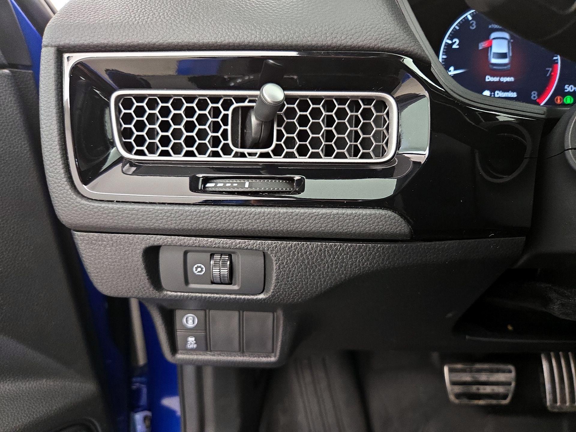 Thumbnail: 2023 Honda Civic - 13