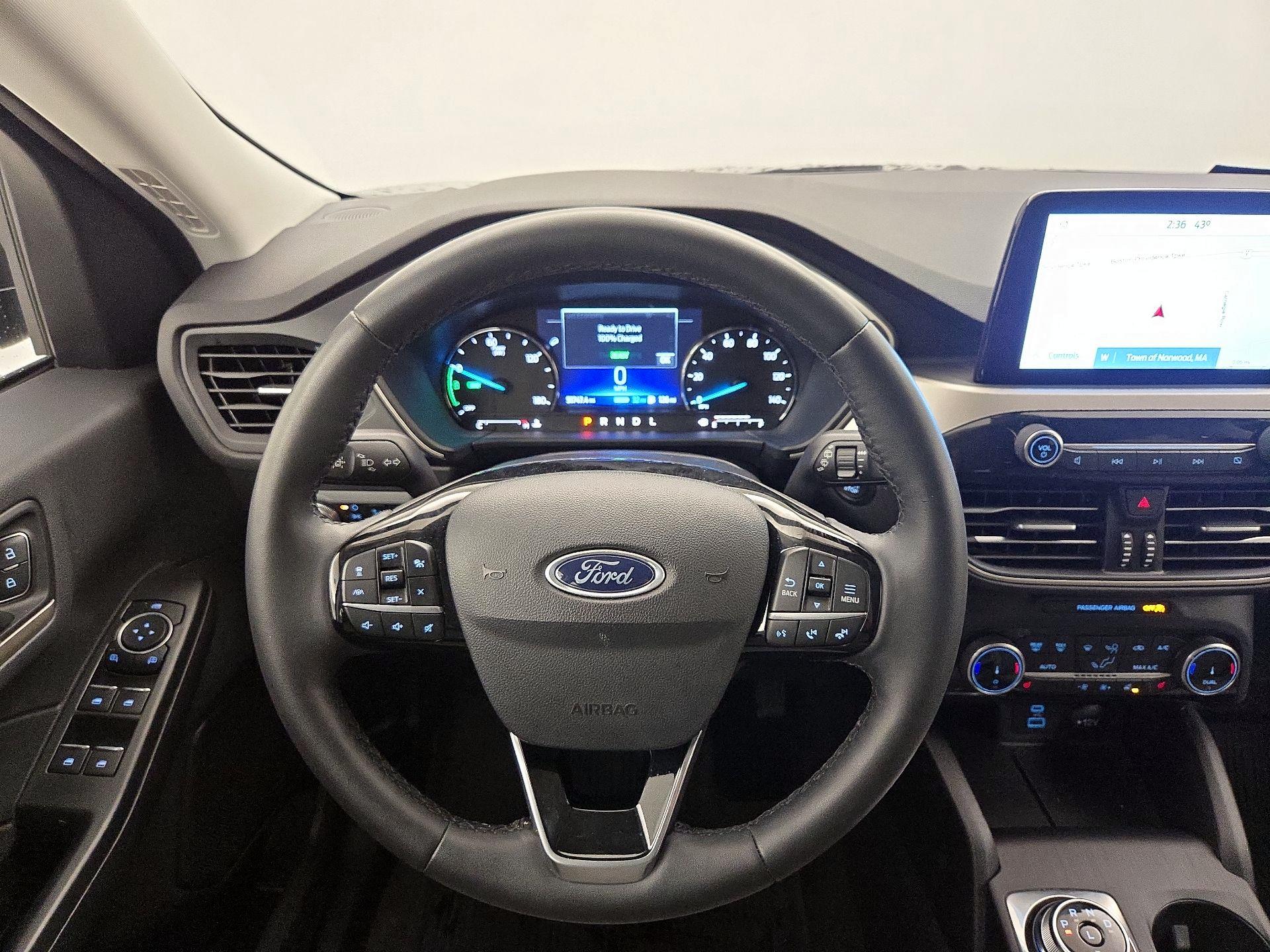 Thumbnail: 2022 Ford Escape - 10