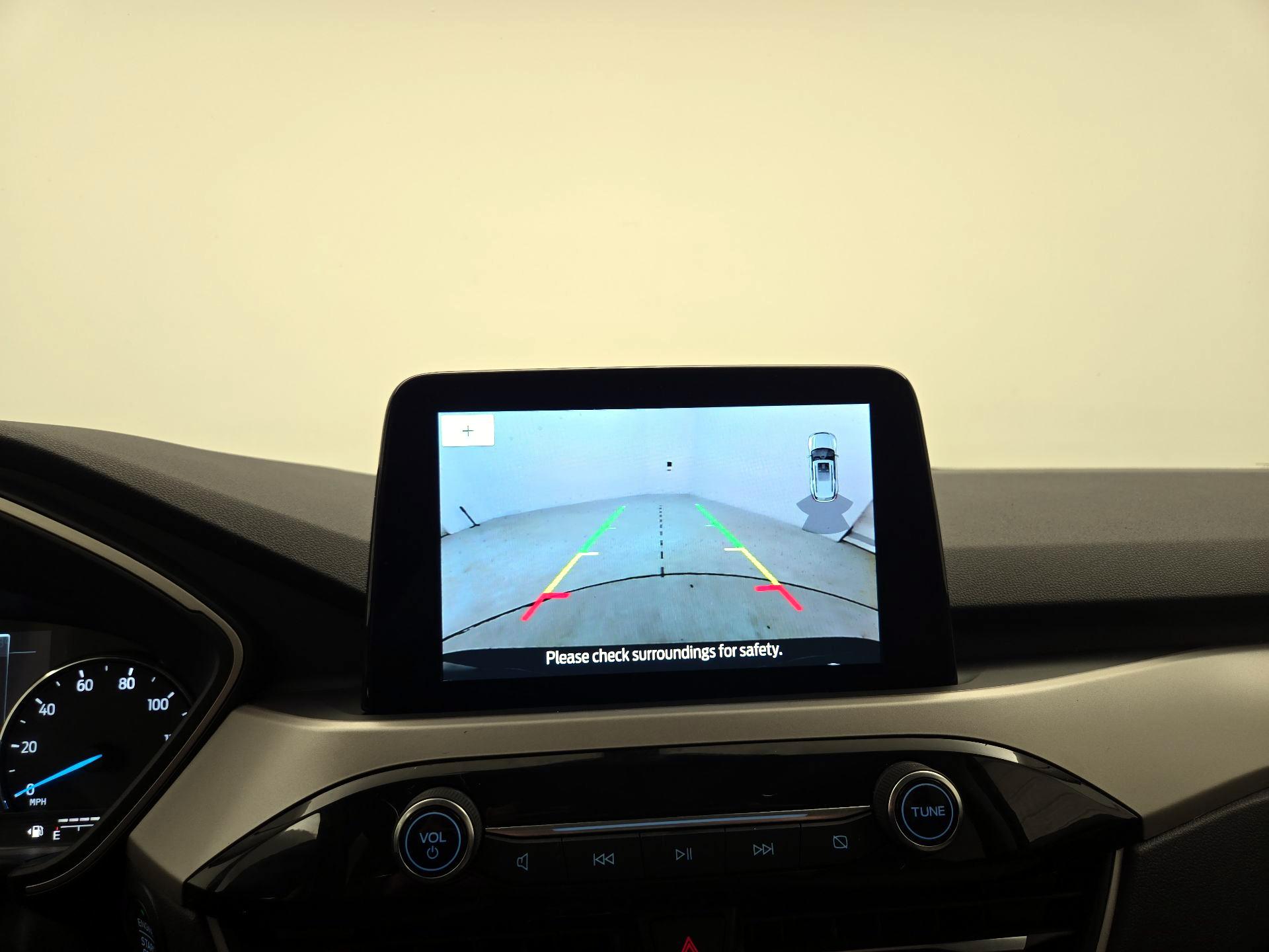 Thumbnail: 2022 Ford Escape - 15