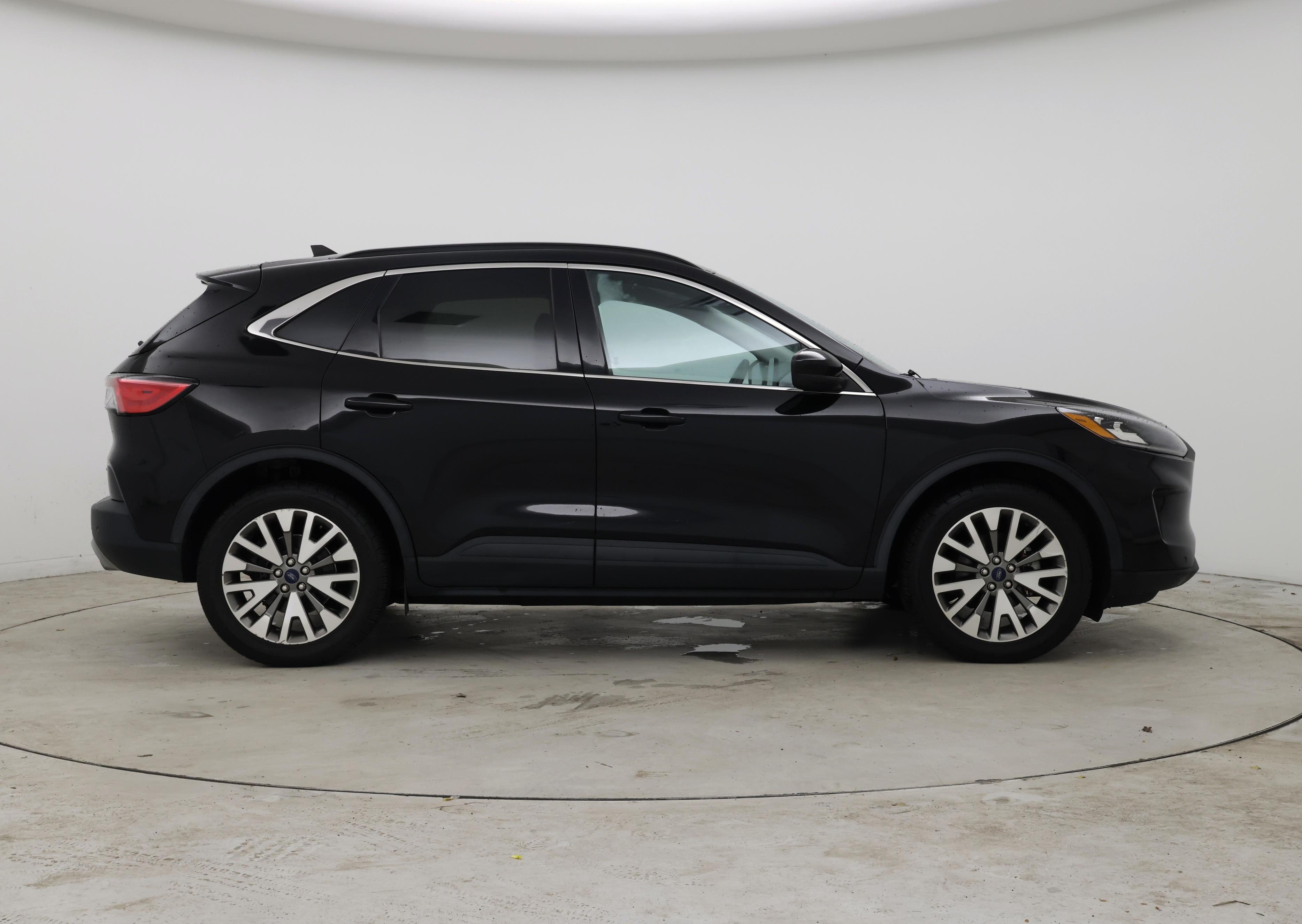 Thumbnail: 2022 Ford Escape - 7