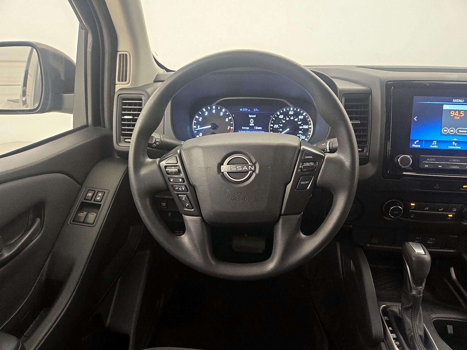 Thumbnail: 2022 Nissan Frontier - 10