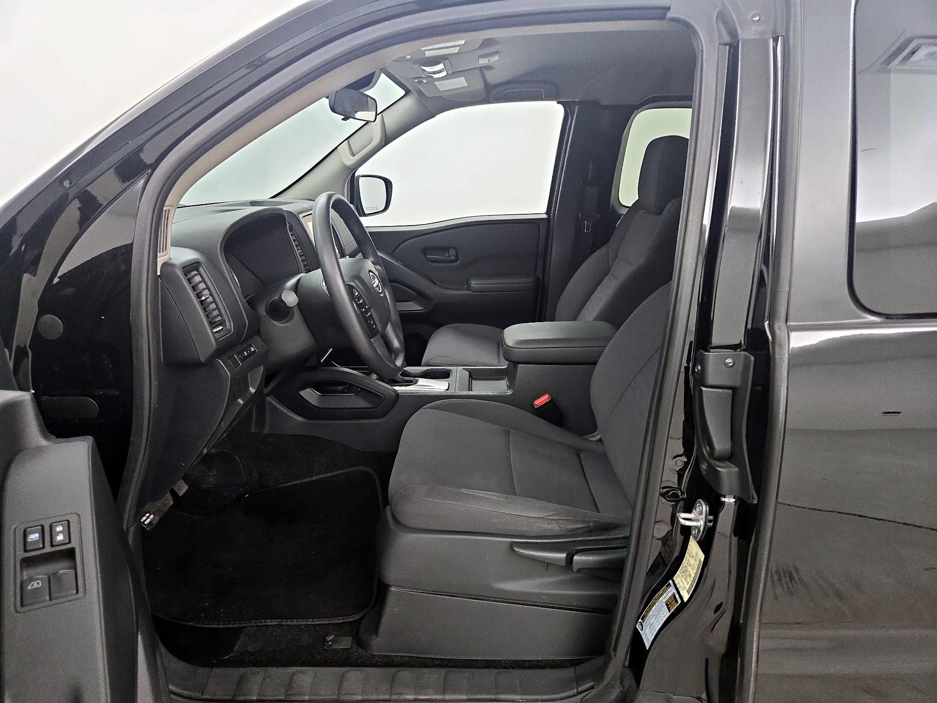 Thumbnail: 2022 Nissan Frontier - 11