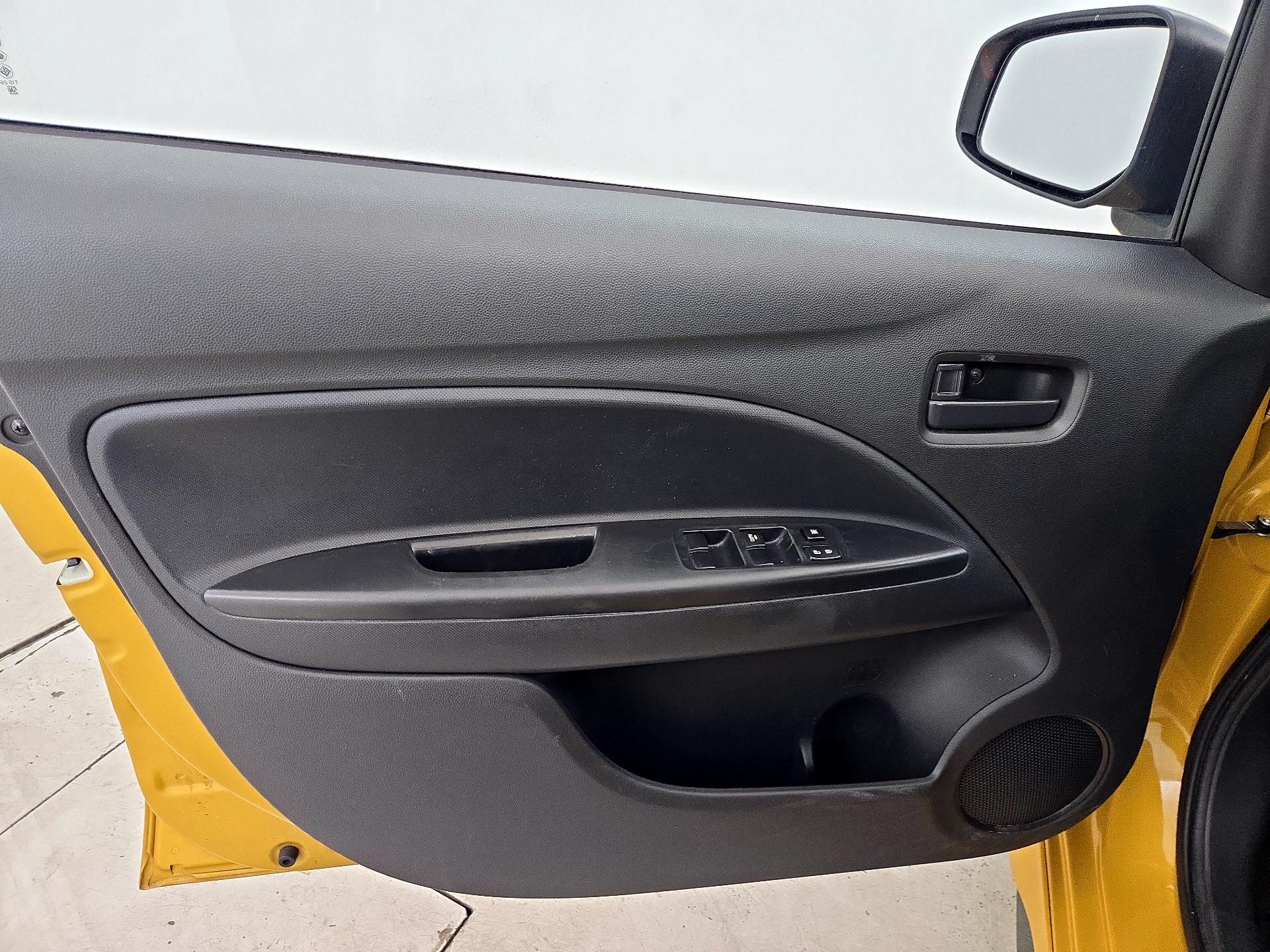 Thumbnail: 2021 Mitsubishi Mirage - 12