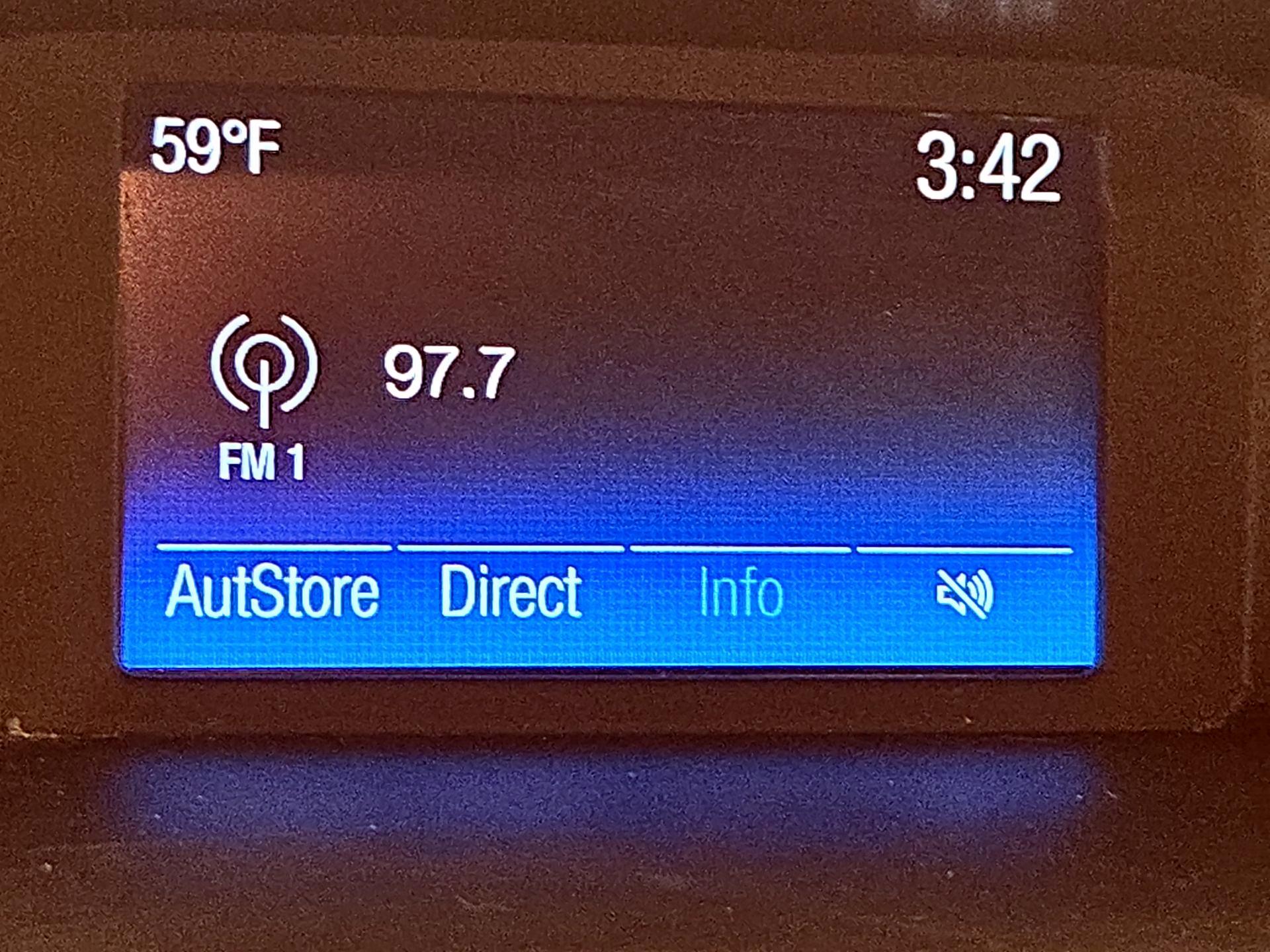 Thumbnail: 2017 Ford Focus - 15