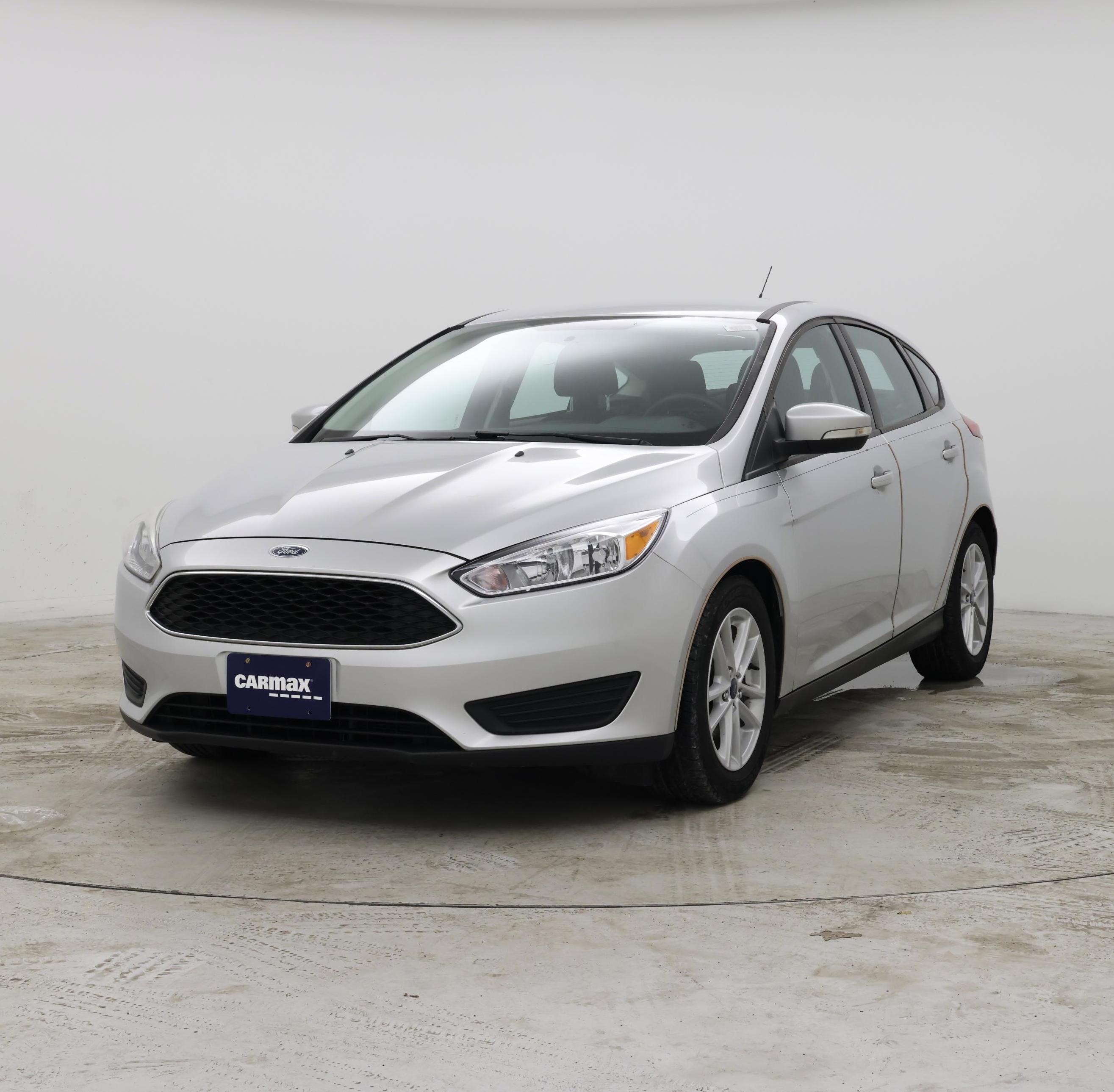 Thumbnail: 2017 Ford Focus - 4