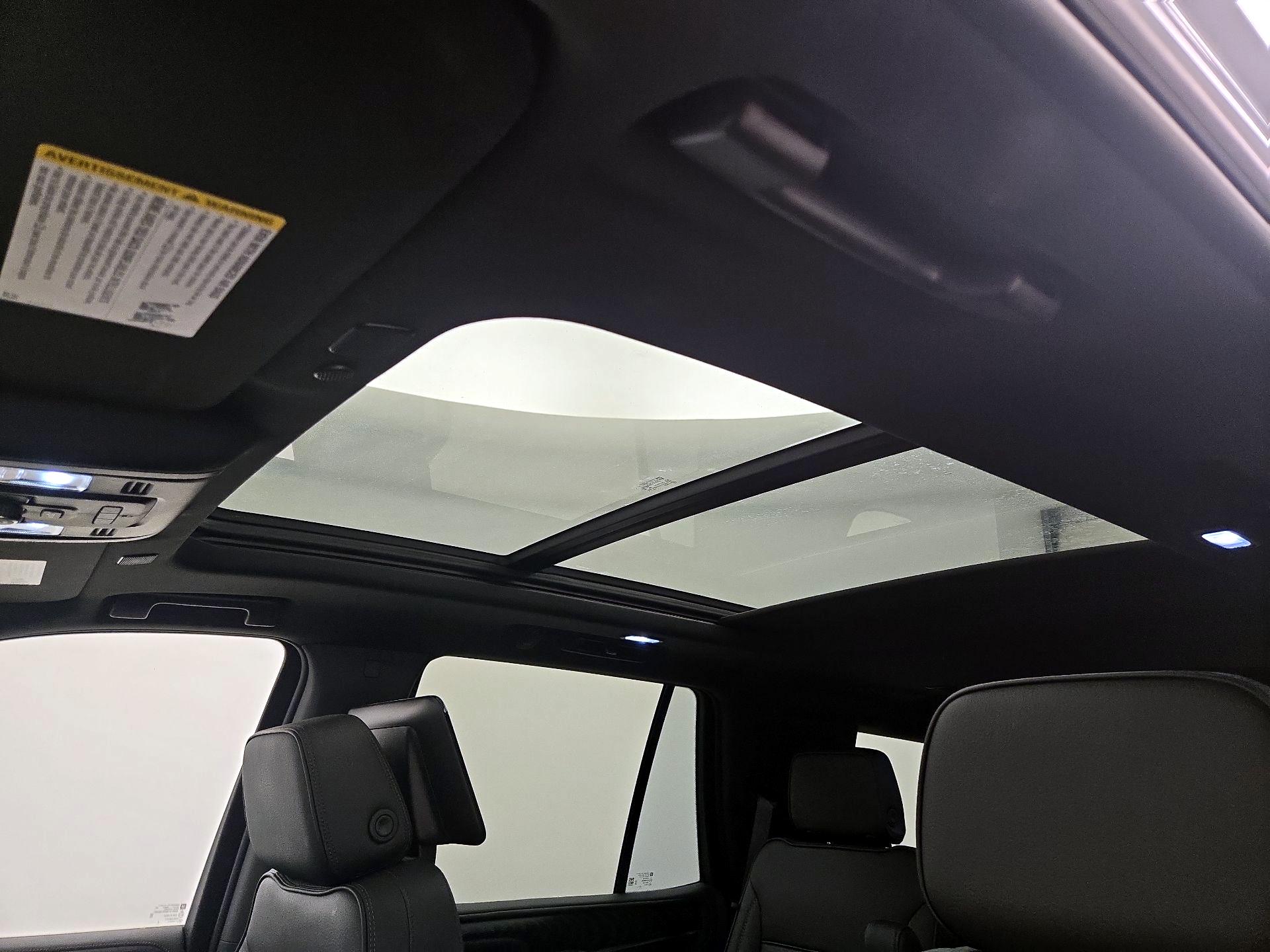 Thumbnail: 2023 GMC Yukon - 19