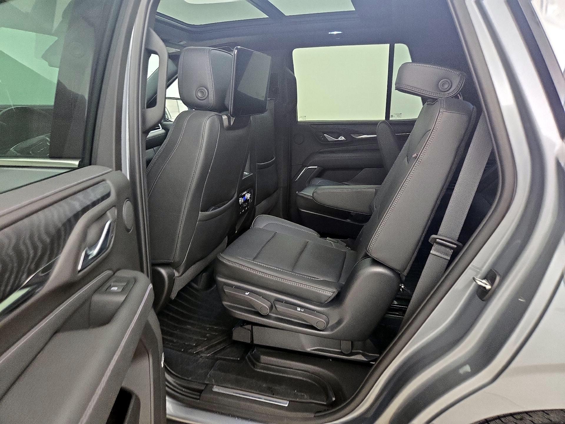 Thumbnail: 2023 GMC Yukon - 20