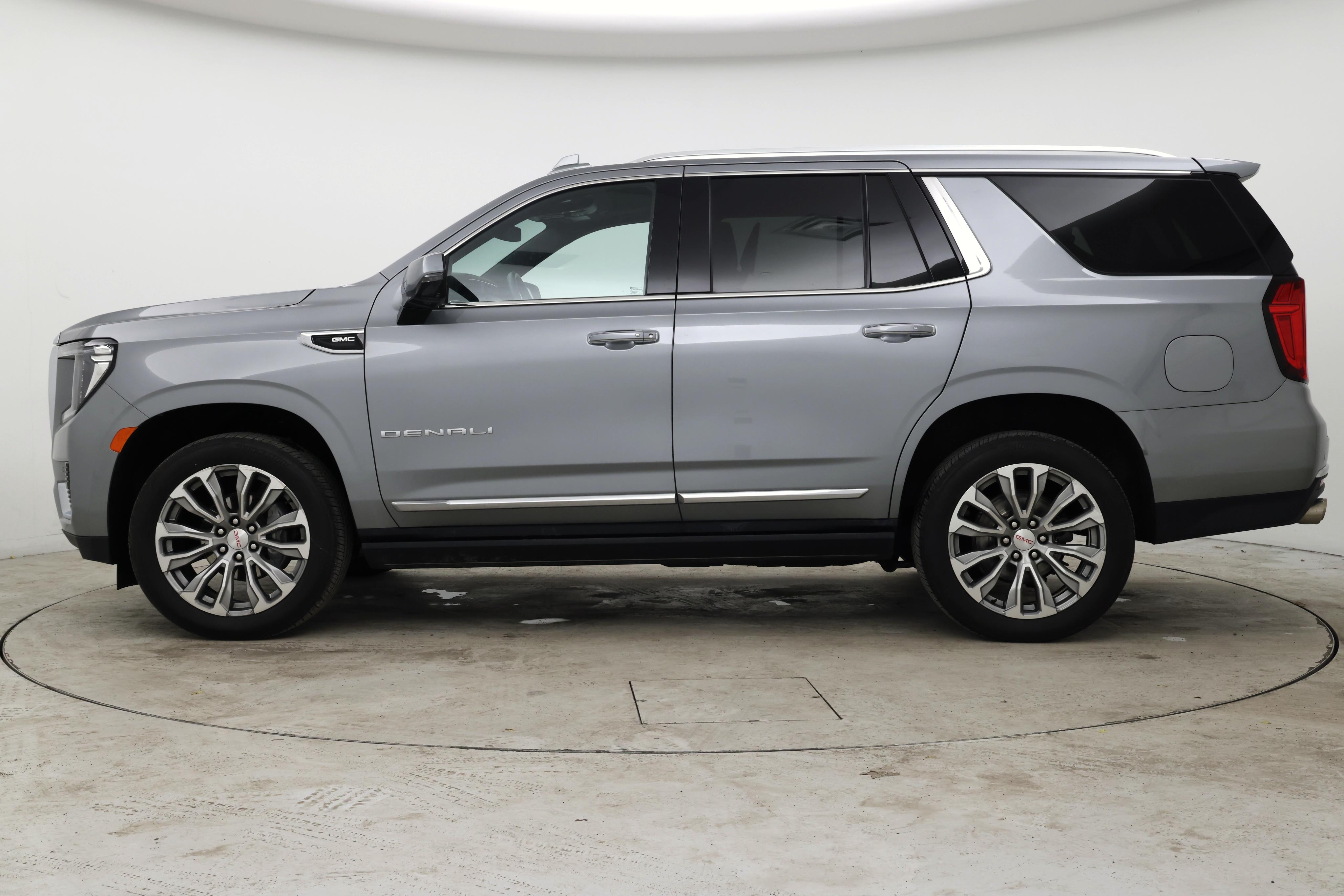 Thumbnail: 2023 GMC Yukon - 3