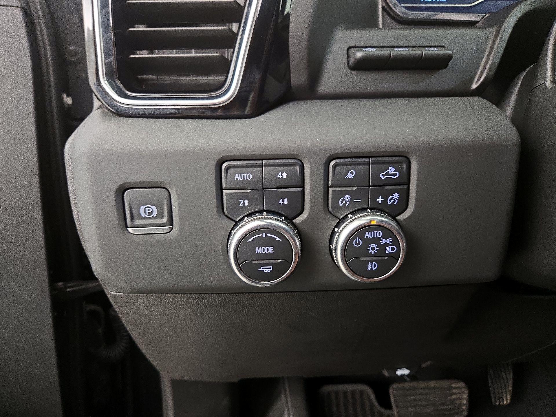 Thumbnail: 2025 GMC Sierra 1500 - 13