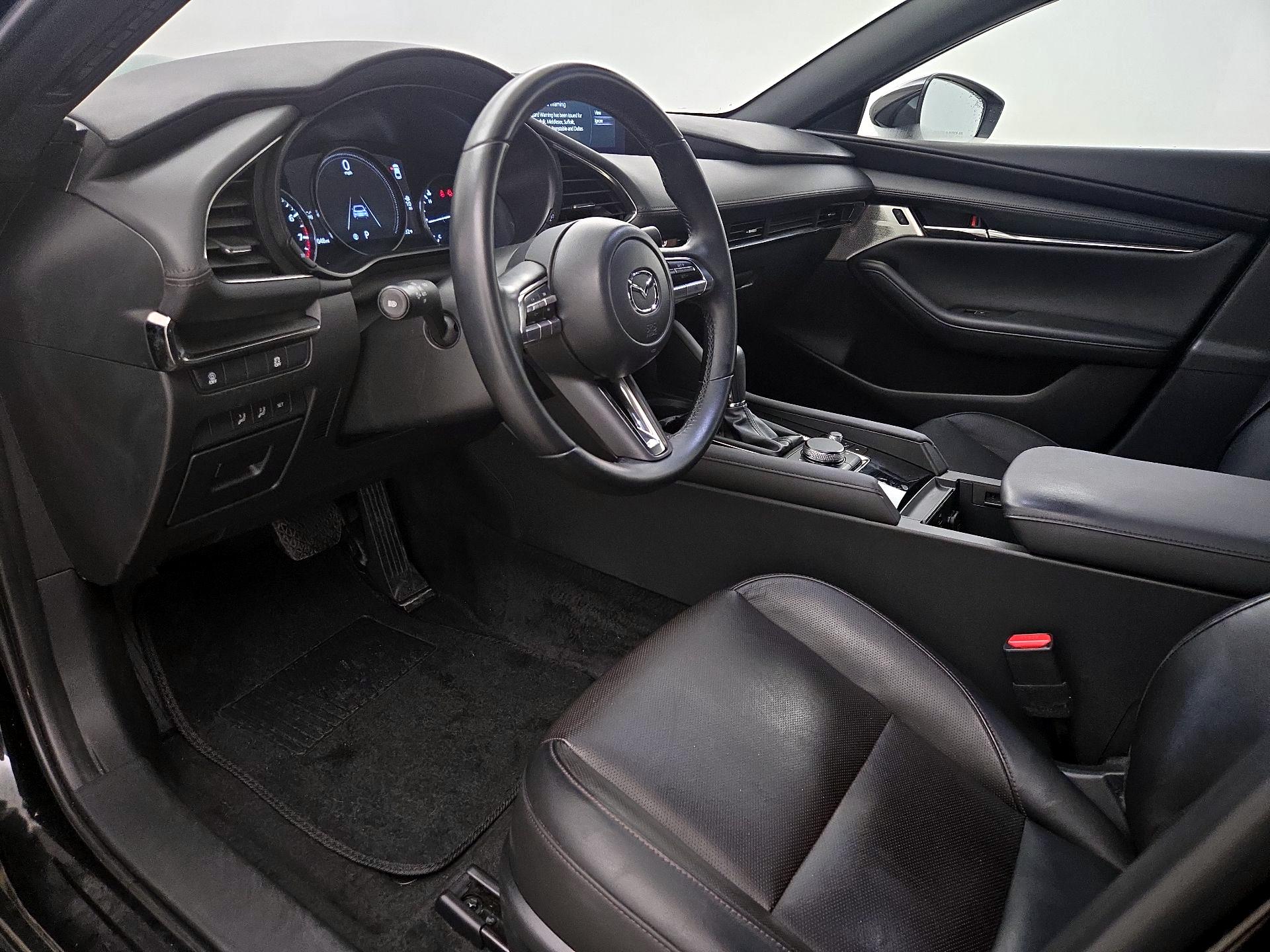 Thumbnail: 2023 Mazda Mazda3 - 11